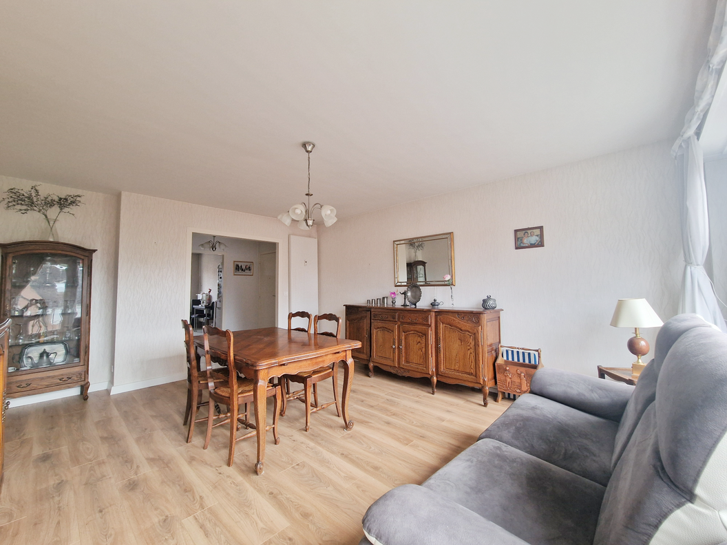 appartement 3 pièces - 81m2 à Roubaix (59100)