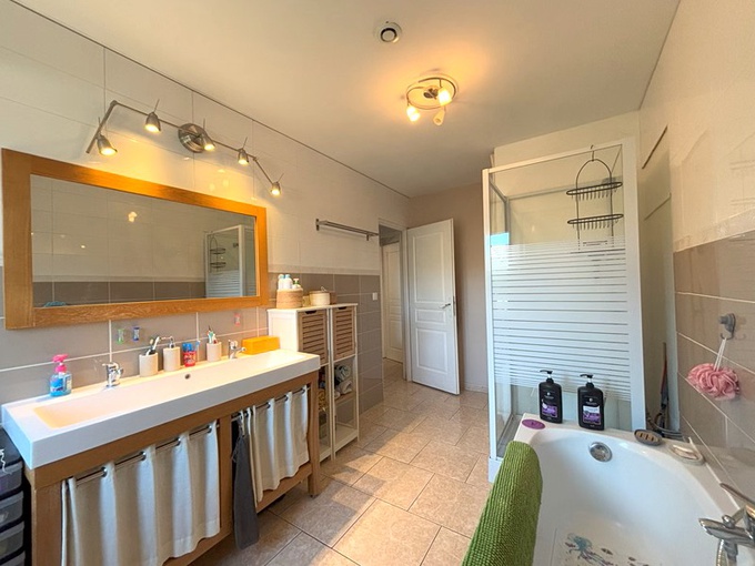 Achat immobilier Maison 9 pièces  170m2 à Donzère (26290) - Photo n°10