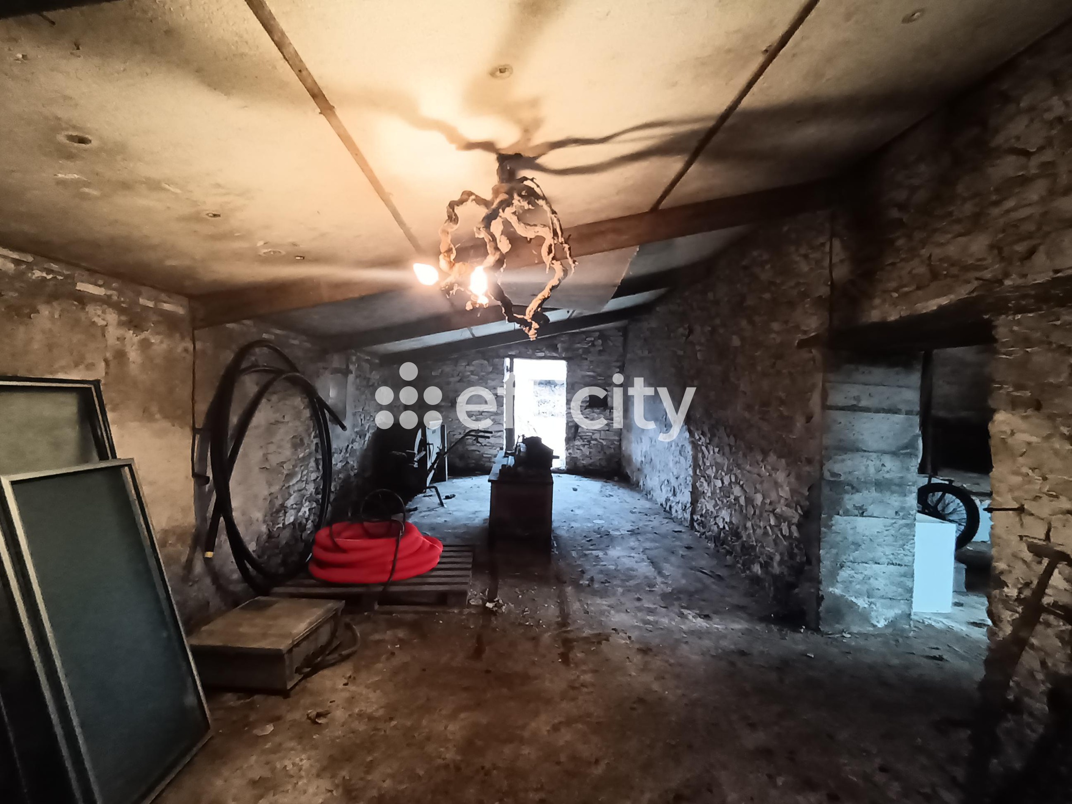 Achat immobilier Maison 2 pièces  94m2 à Le Landreau (44430) - Photo n°4