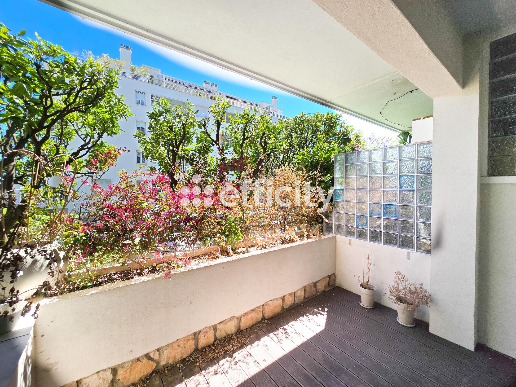 appartement 3 pièces - 76m2 à Nice (06200)