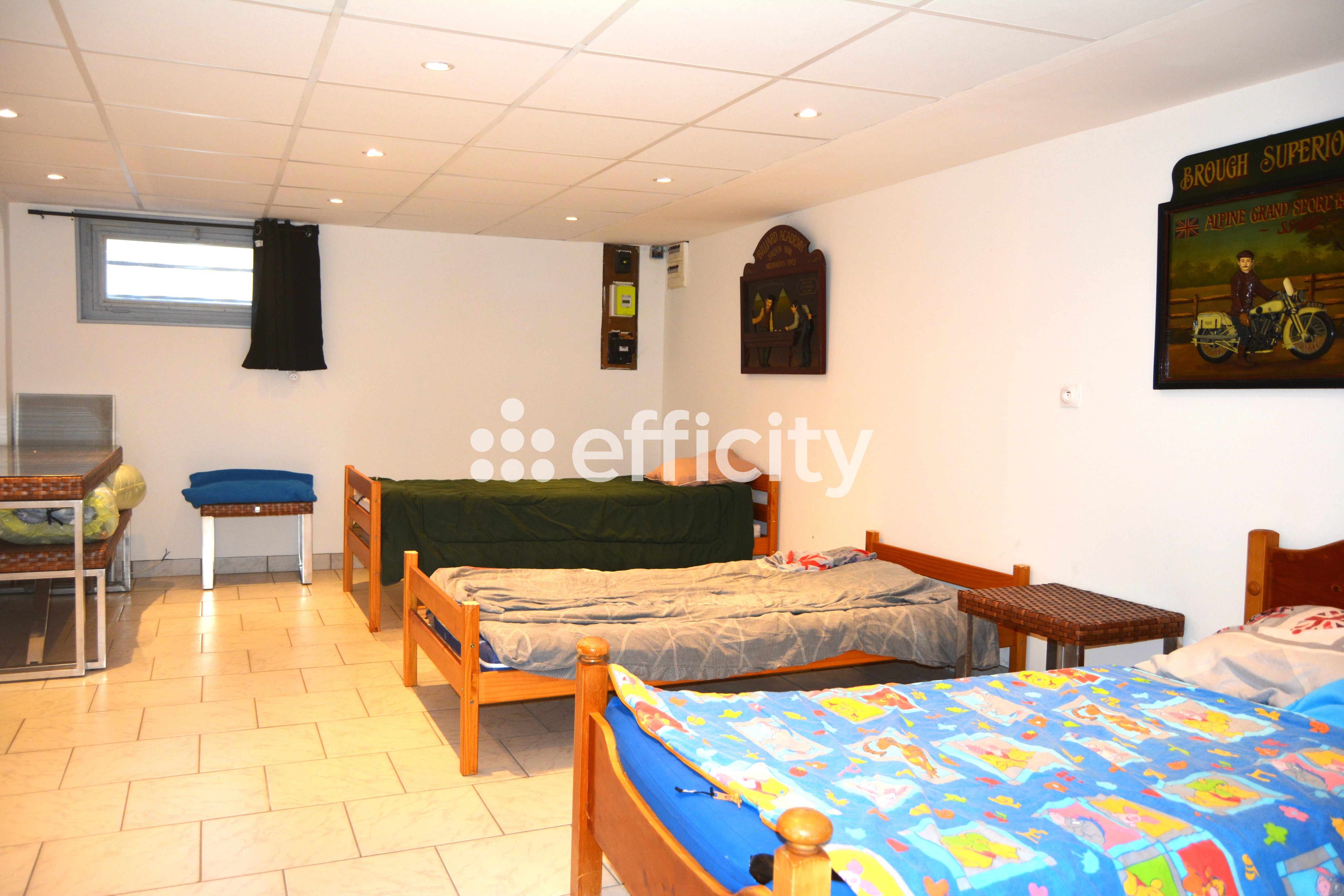 Achat immobilier Maison 7 pièces  195m2 à Saint-Jean-de-Daye (50620) - Photo n°12