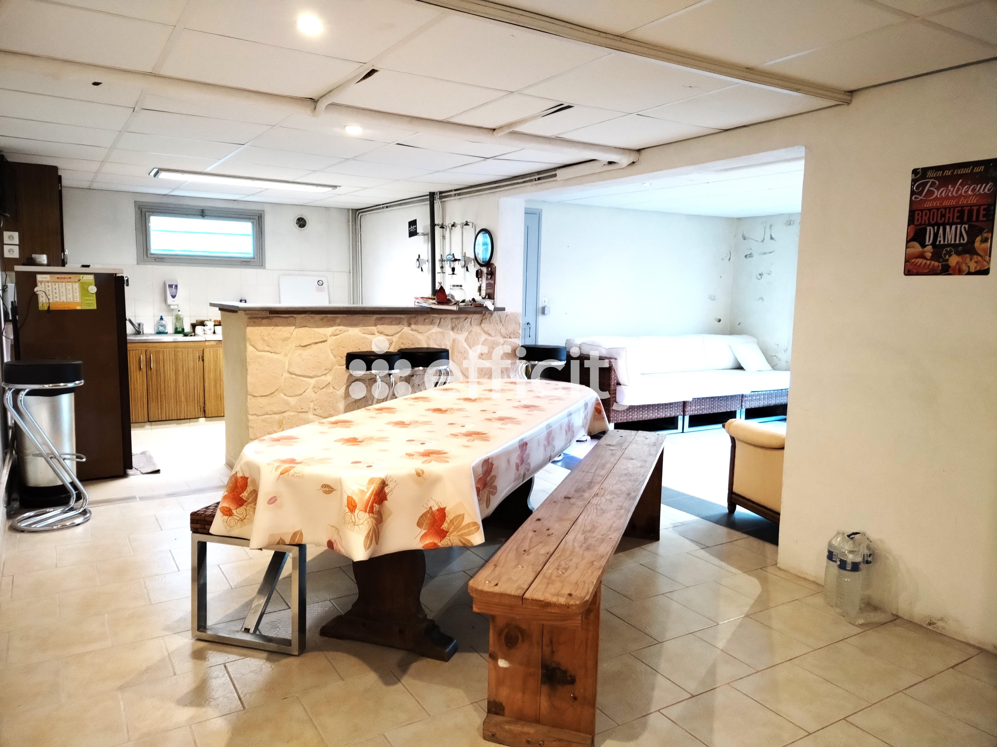 Achat immobilier Maison 7 pièces  195m2 à Saint-Jean-de-Daye (50620) - Photo n°11