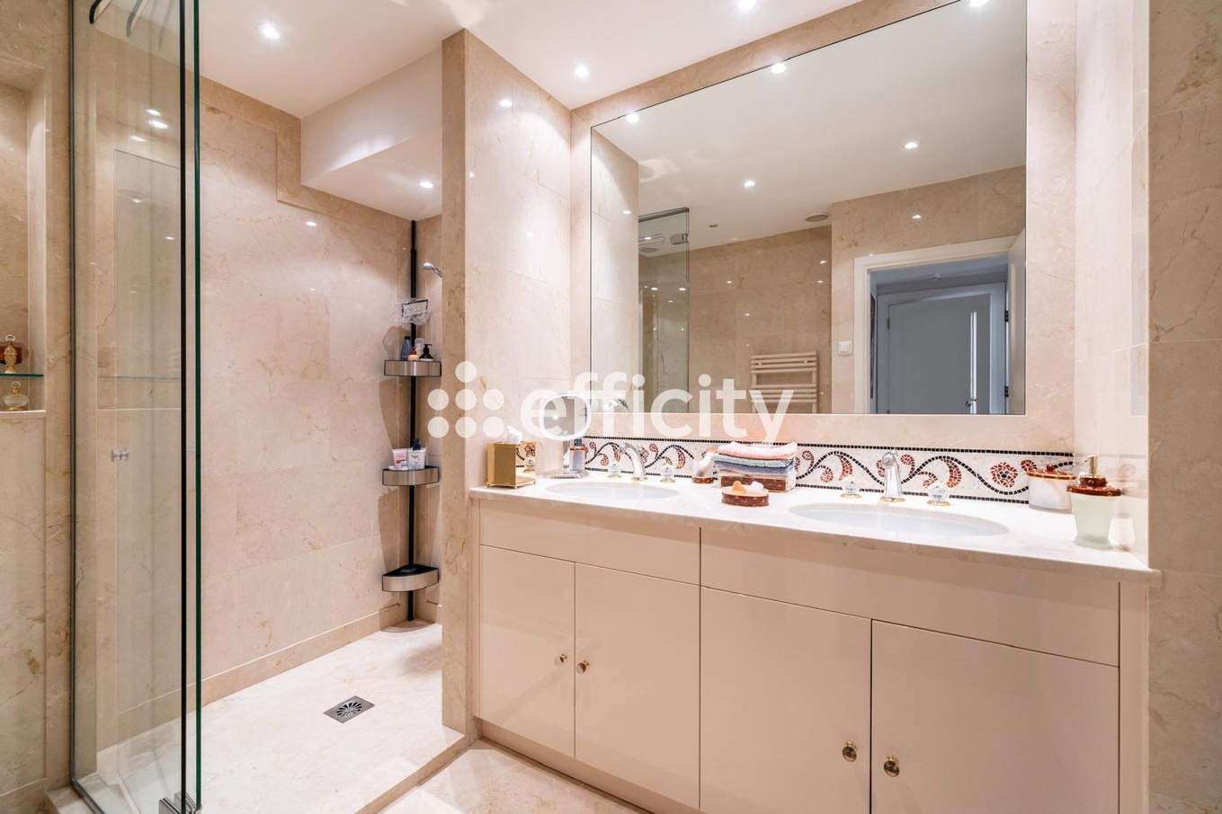 Achat immobilier Appartement 4 pièces  180m2 à Cannes (06400) - Photo n°13