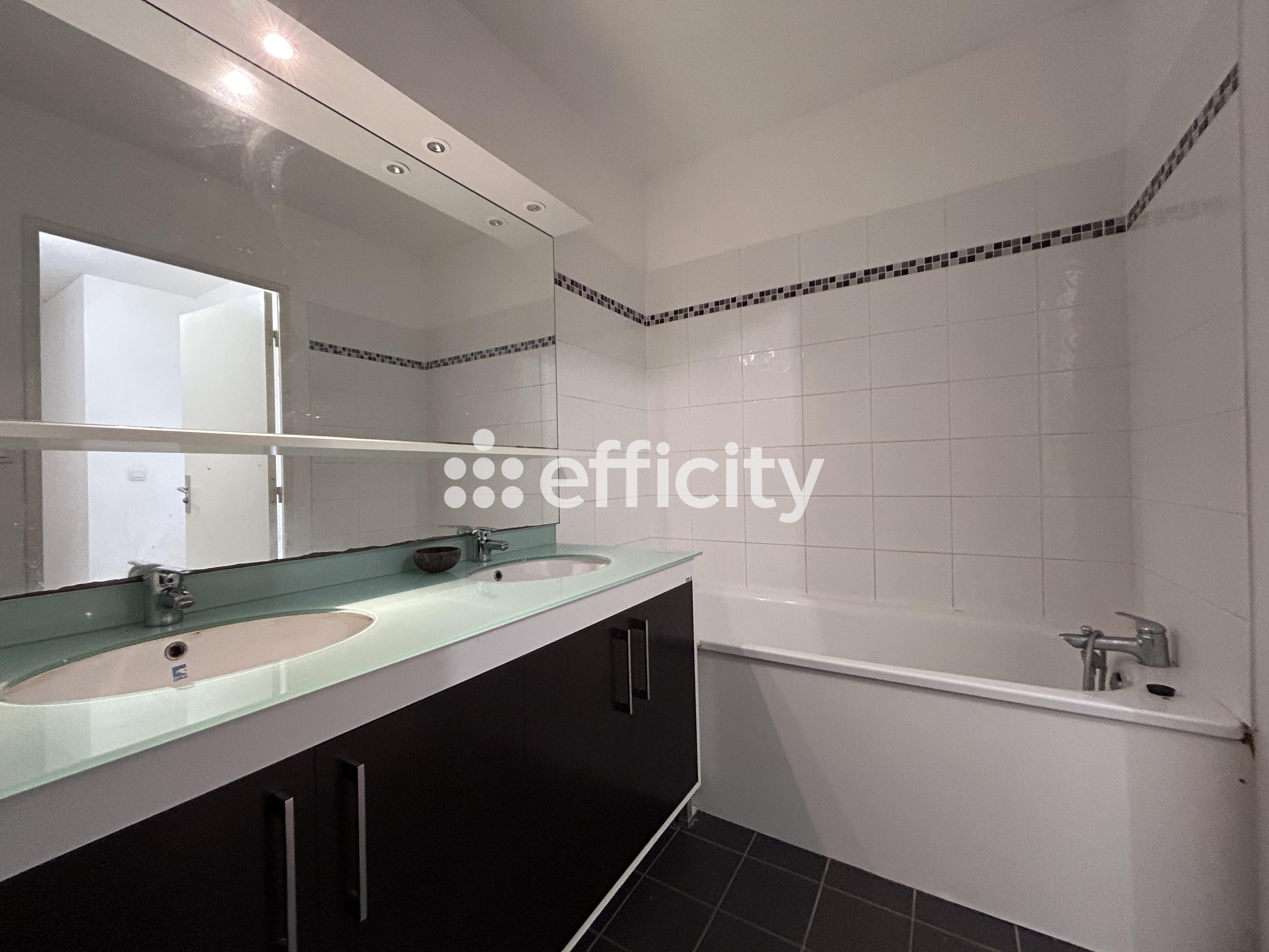 Achat immobilier Appartement 5 pièces  100m2 à Ronchin (59000) - Photo n°11