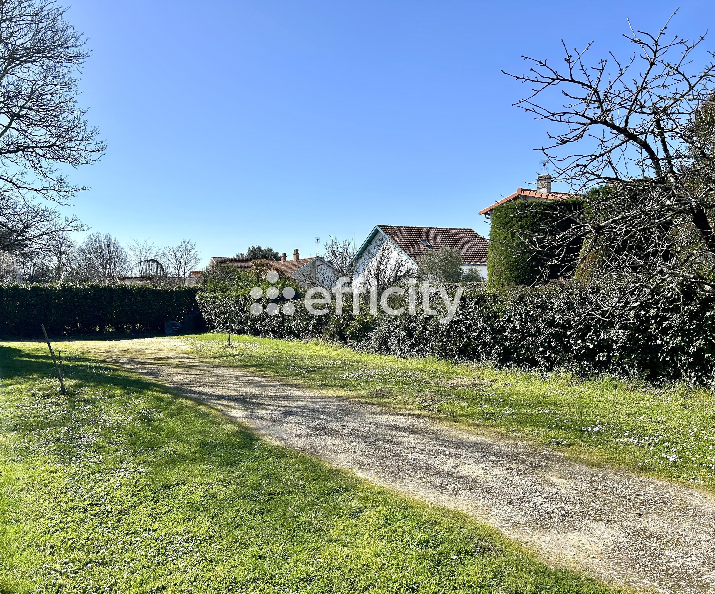 Achat immobilier Maison 9 pièces  210m2 à Marennes-Hiers-Brouage (17320) - Photo n°18