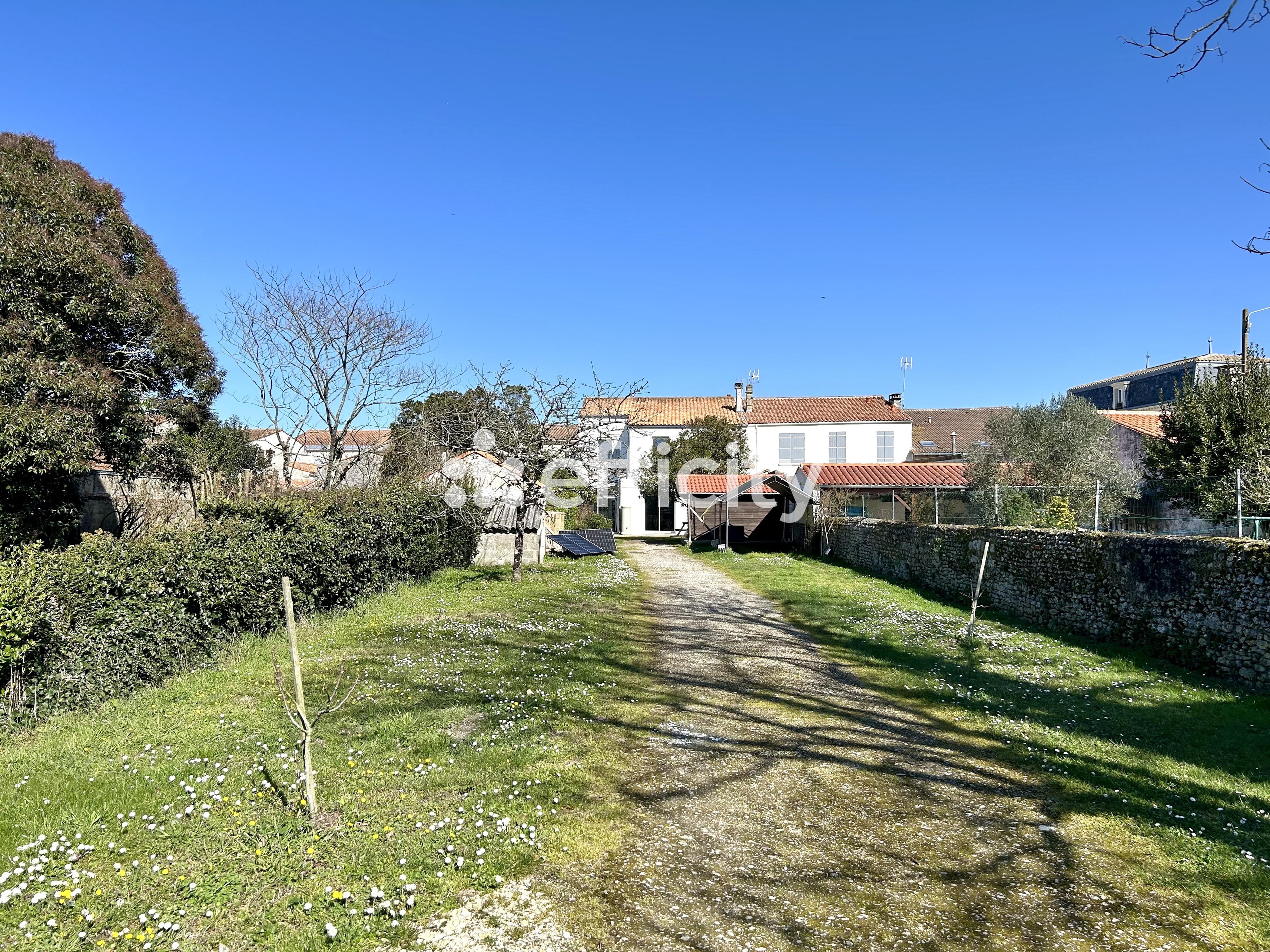 Achat immobilier Maison 9 pièces  210m2 à Marennes-Hiers-Brouage (17320) - Photo n°5