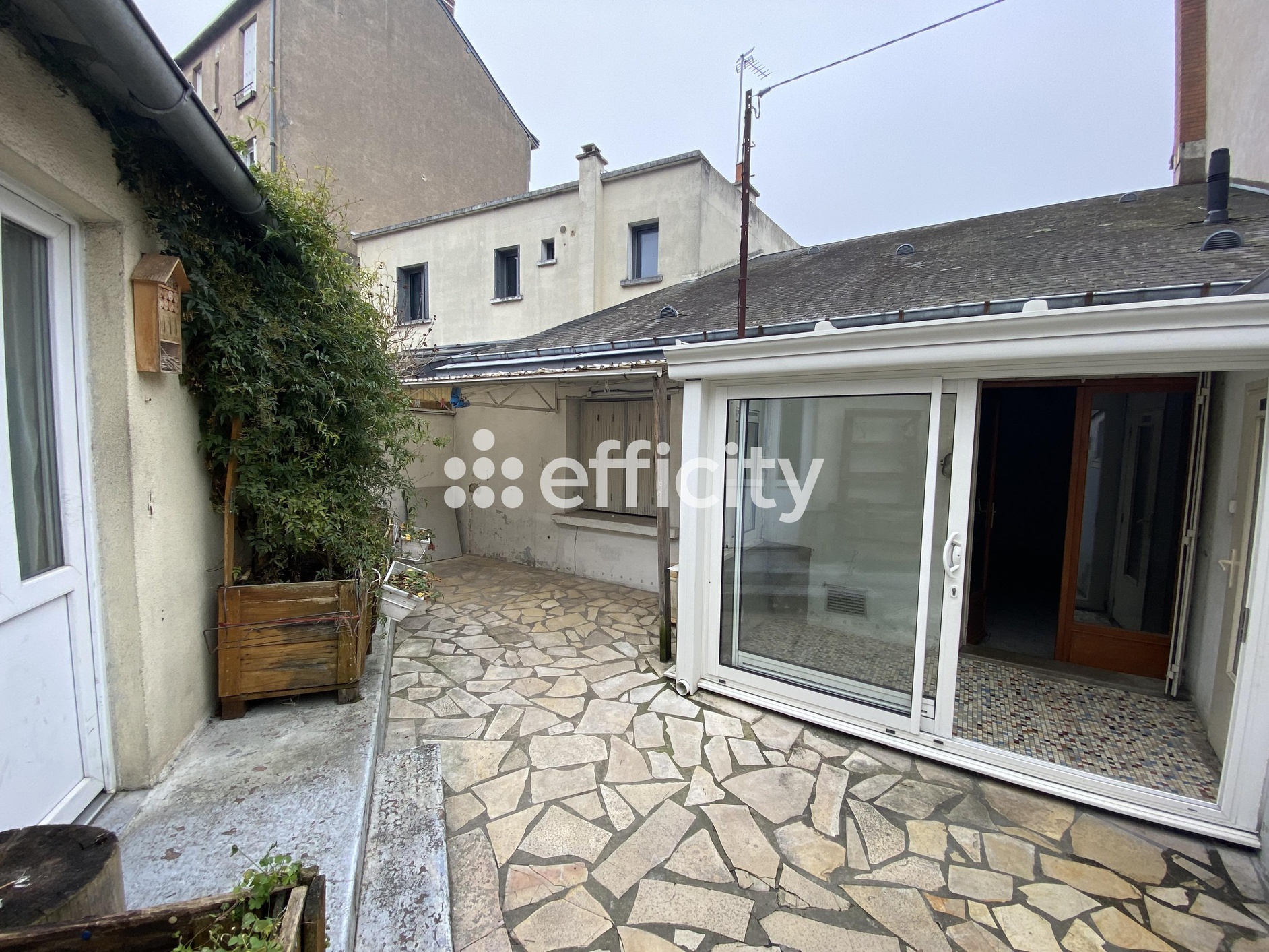 maison 3 pièces - 79m2 à Tours (37000)