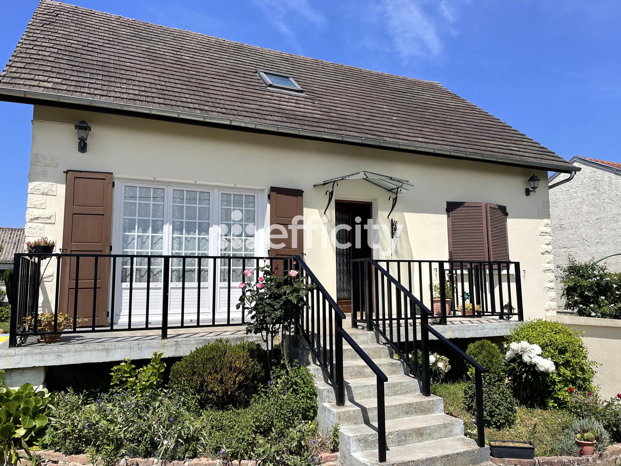 maison 5 pièces - 136m2 à Sainte-Geneviève (60730)