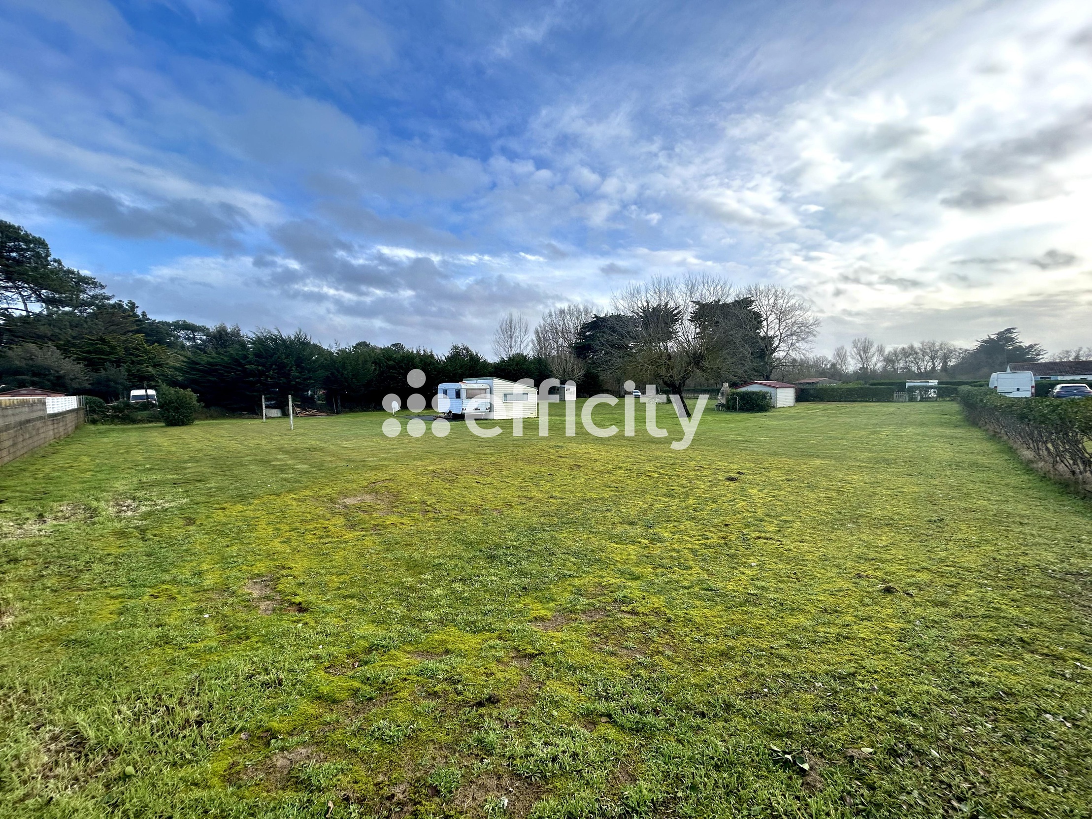 terrain  - 2898m2 à Saint-Jean-de-Monts (85160)