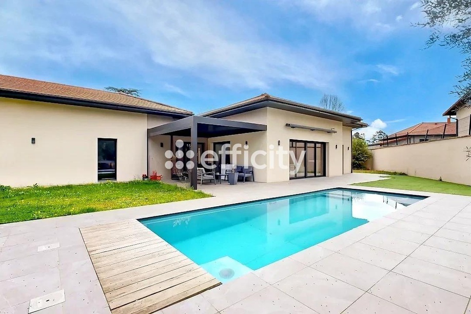 Achat immobilier Maison 6 pièces  190m2 à Saint-Alban-de-Roche (38080) - Photo n°18