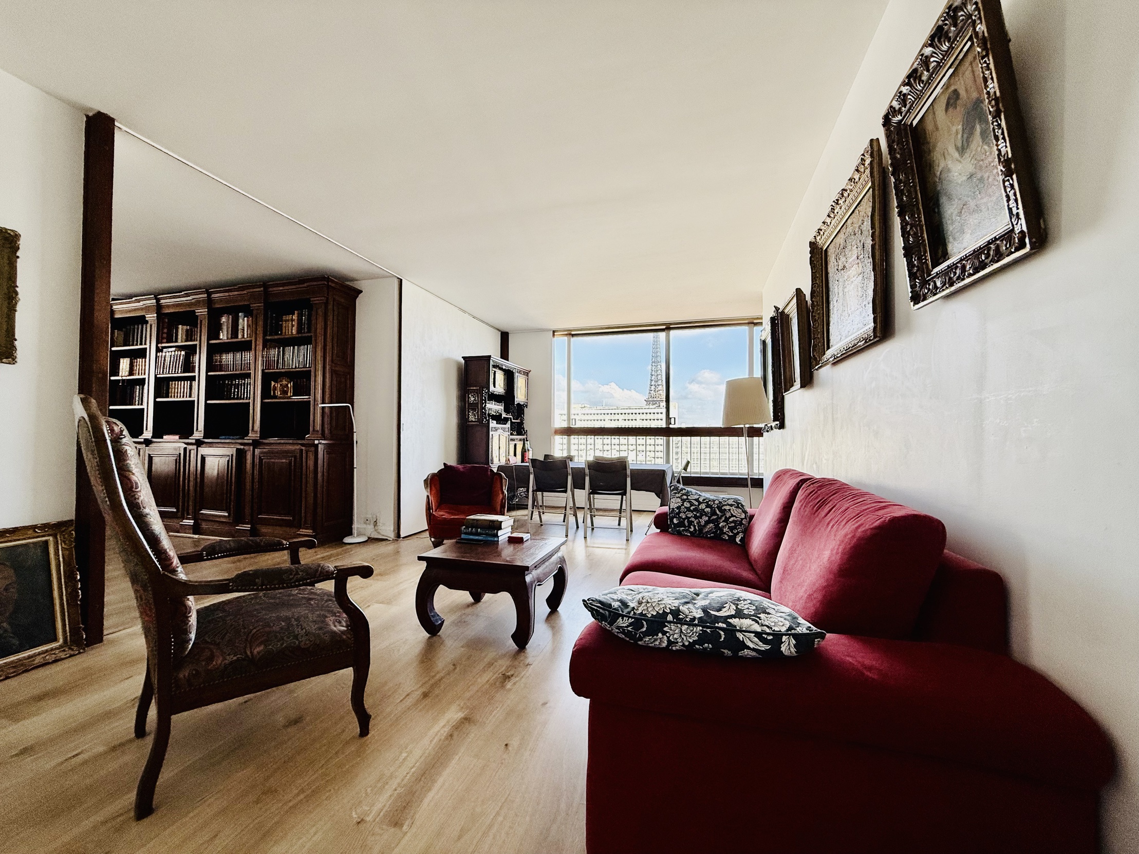 appartement 4 pièces - 96m2 à Paris (75015)