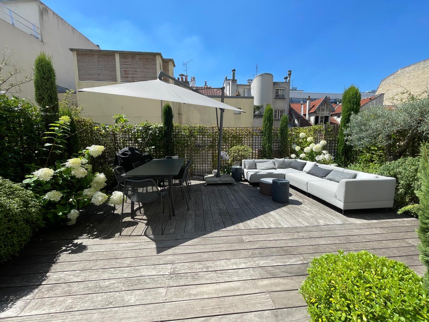 appartement 3 pièces - 67m2 à Paris (75015)