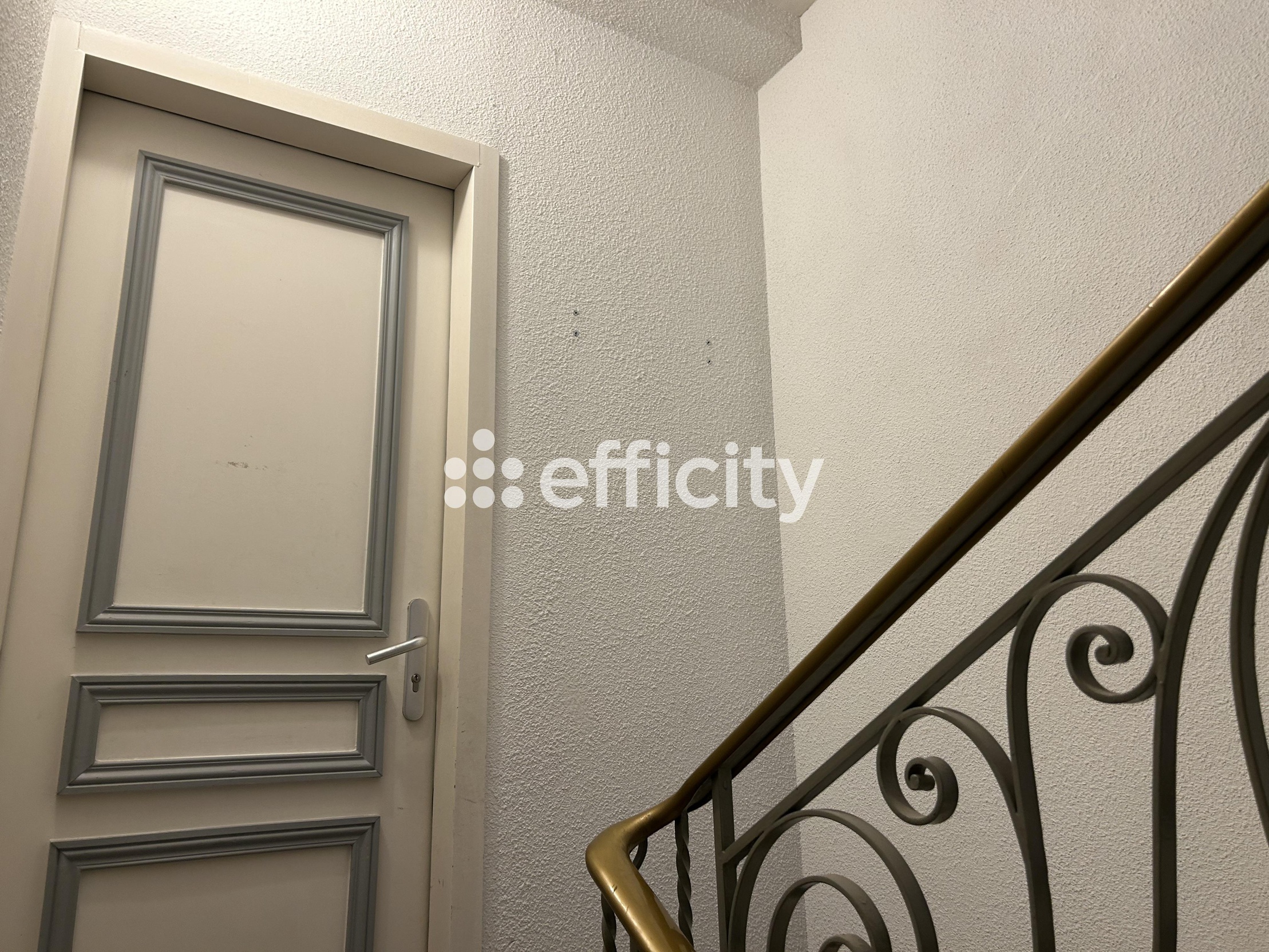 immeuble 7 pièces - 160m2 à Agde (34300)