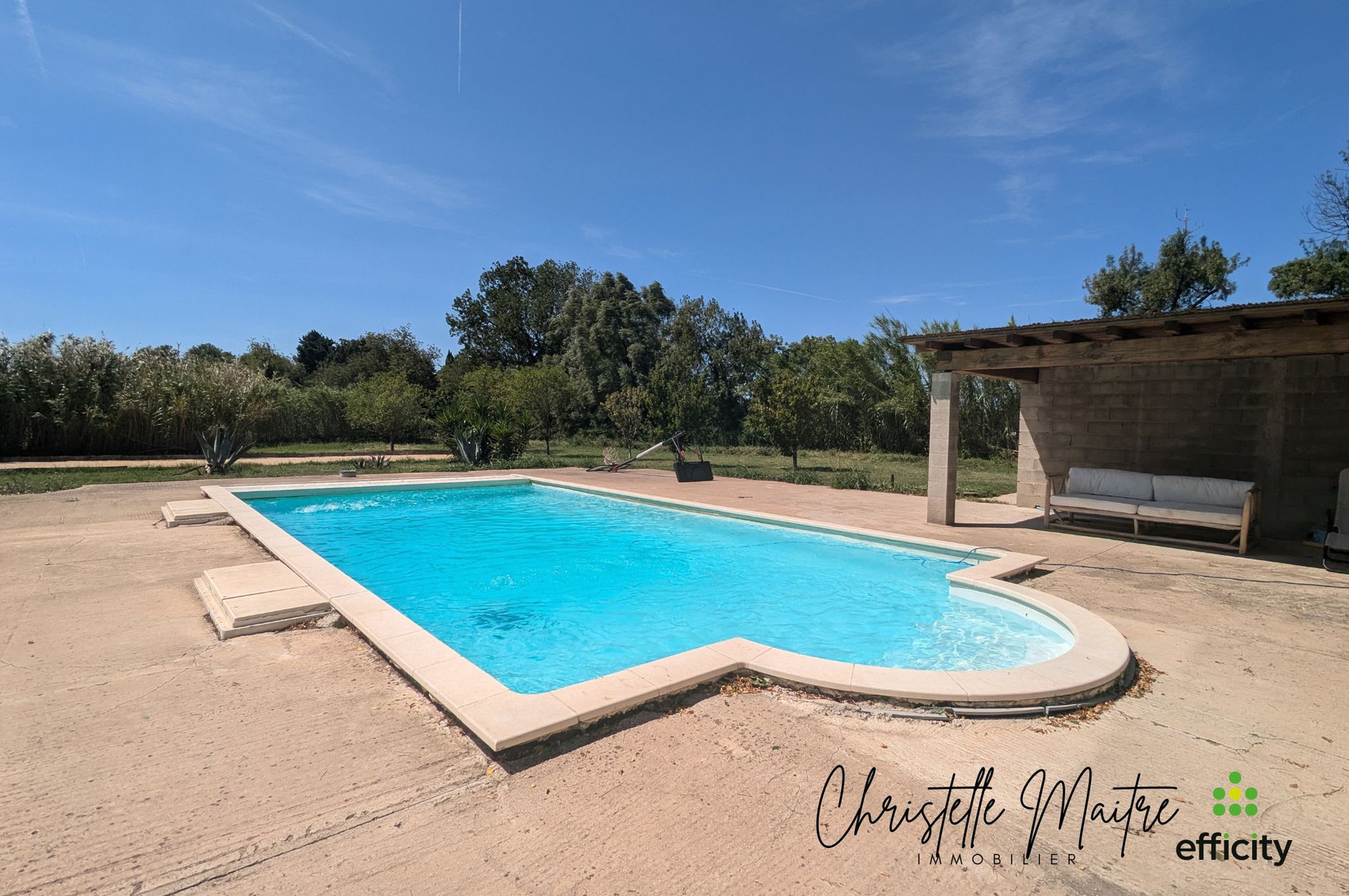 Achat immobilier Maison 10 pièces  333m2 à RAPHELE LES ARLES (13280) - Photo n°17