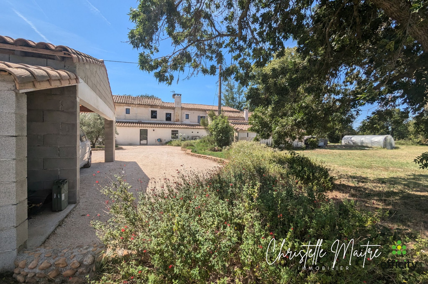 Achat immobilier Maison 10 pièces  333m2 à RAPHELE LES ARLES (13280) - Photo n°24