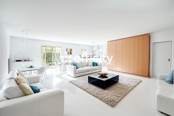 maison 5 pièces - 148m2 à Saint-Jean-de-Védas (34430)