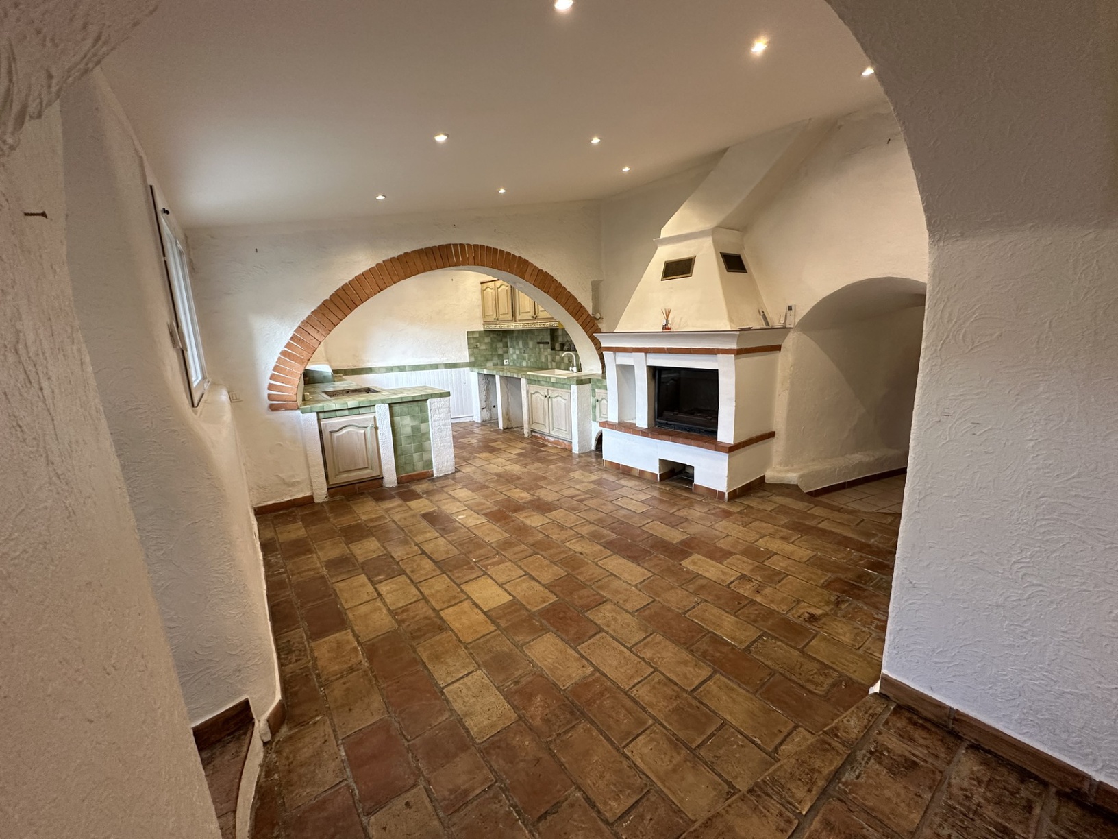 Achat immobilier Appartement 5 pièces  127m2 à Roquevaire (13360) - Photo n°1