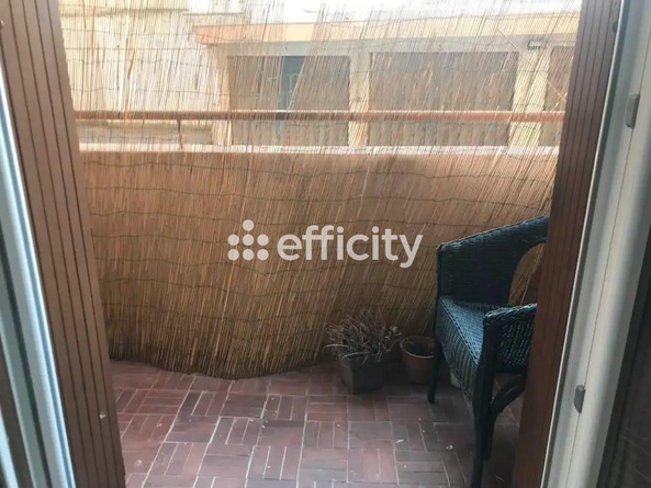 bureau 3 pièces - 70m2 à Marseille (13004)