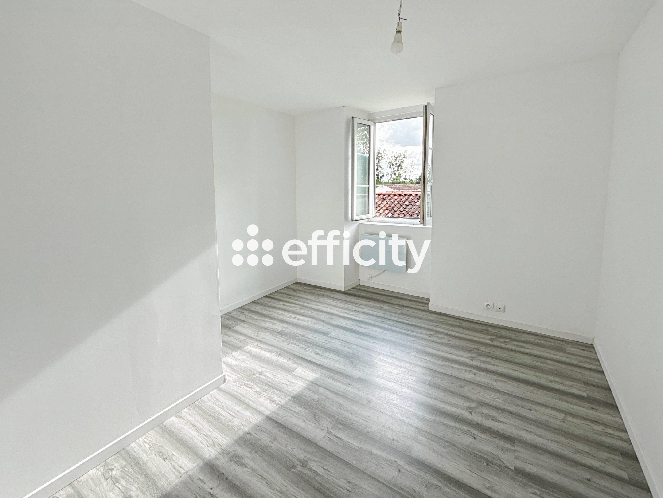 Achat immobilier Immeuble 8 pièces  185m2 à Brizambourg (17770) - Photo n°12