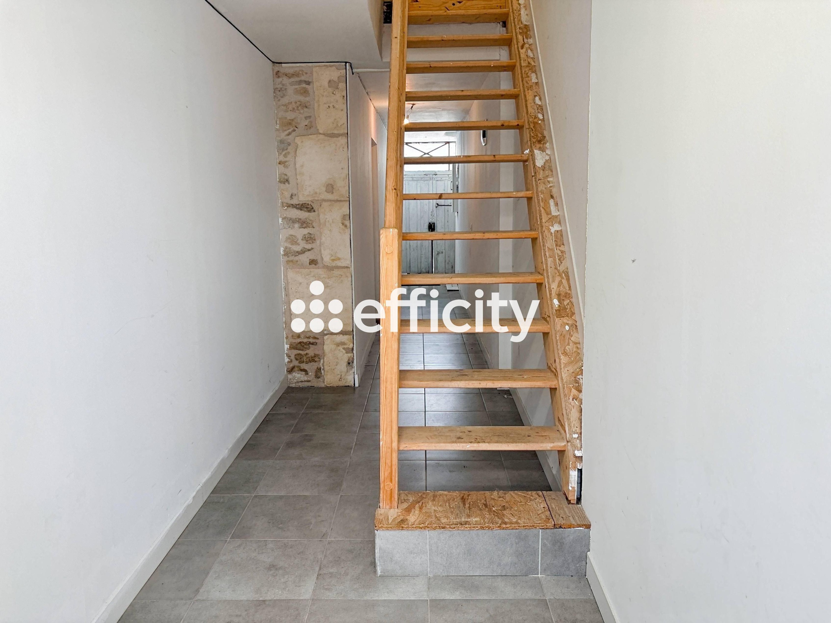 Achat immobilier Immeuble 8 pièces  185m2 à Brizambourg (17770) - Photo n°16