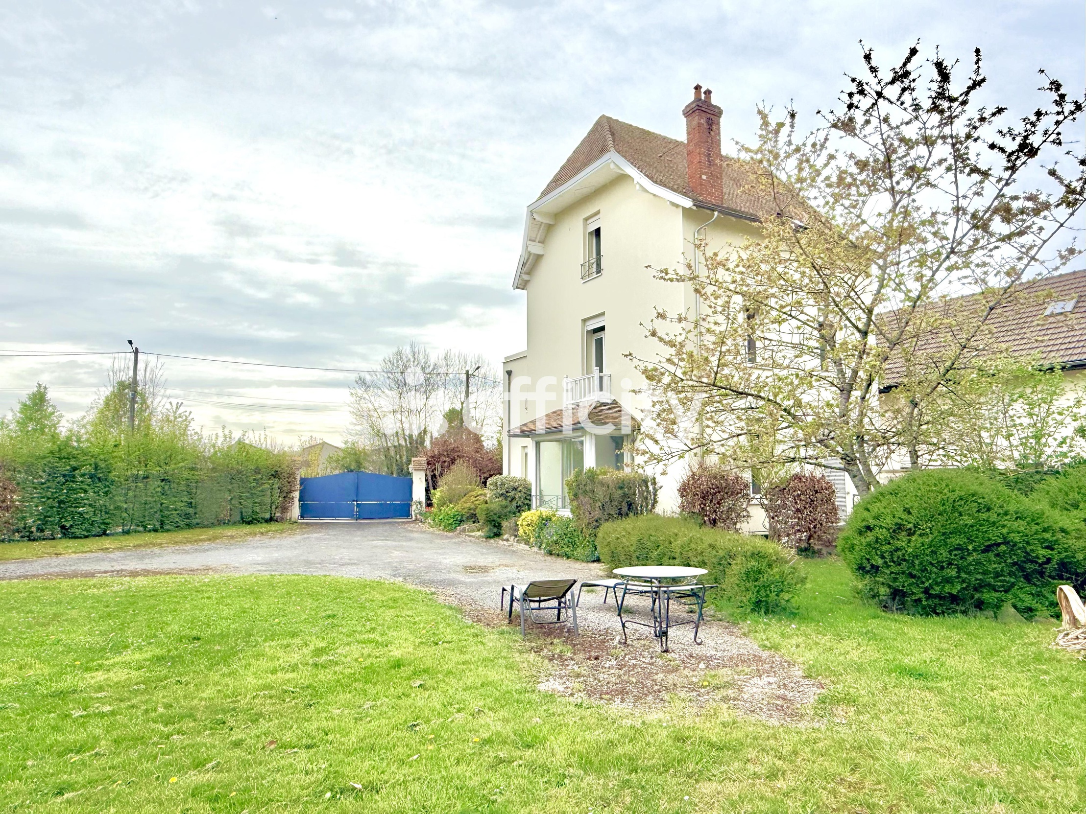 maison 6 pièces - 160m2 à Soissons (02200)