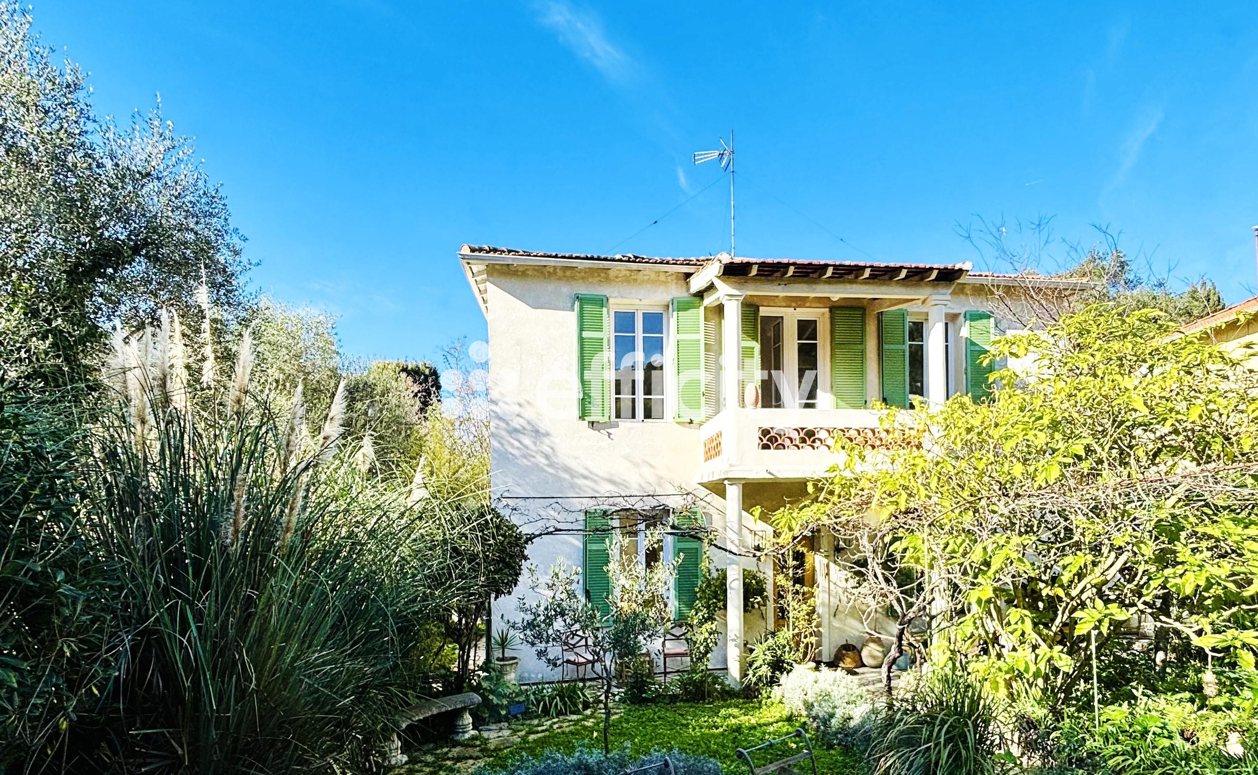 Achat immobilier Maison 7 pièces  222m2 à Le Cannet (06110) - Photo n°1