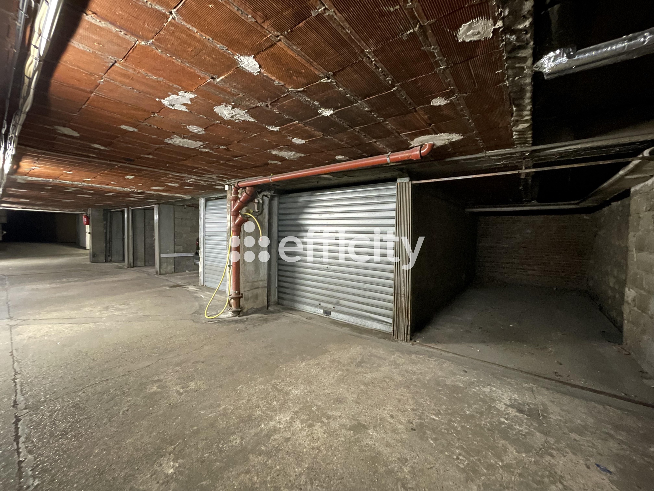 parking  - 13m2 à Saint-Mandé (94160)