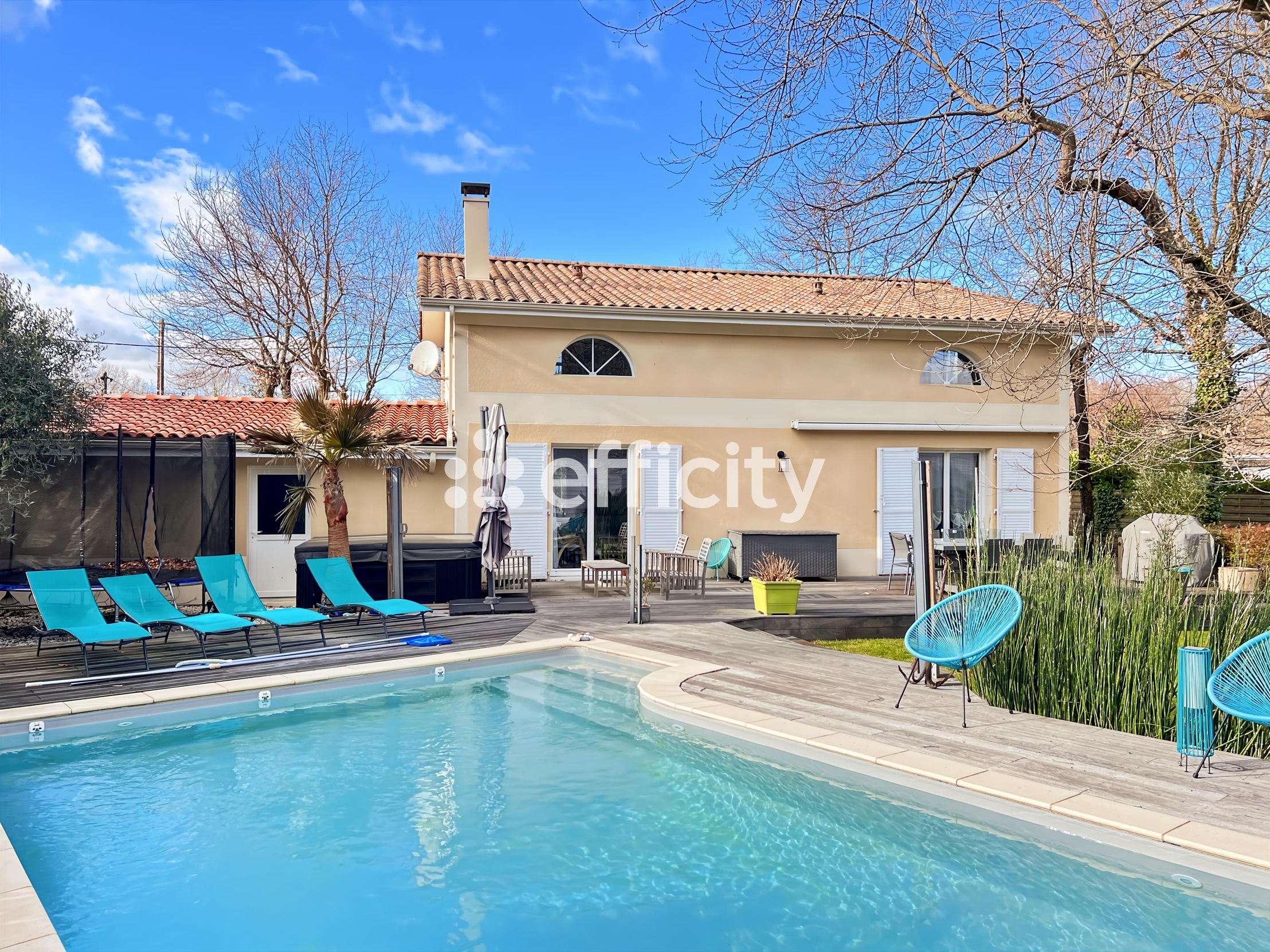 maison 14 pièces - 280m2 à Gujan-Mestras (33470)