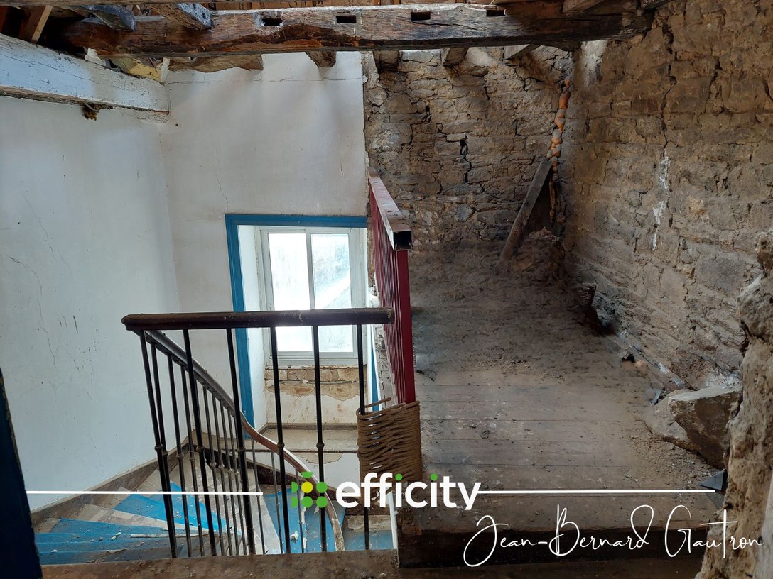 Achat immobilier Immeuble 14 pièces  319m2 à Guingamp (22200) - Photo n°18