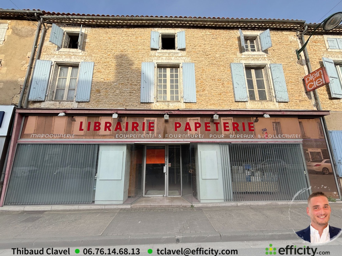 immeuble 7 pièces - 300m2 à Chasseneuil-sur-Bonnieure (16260)