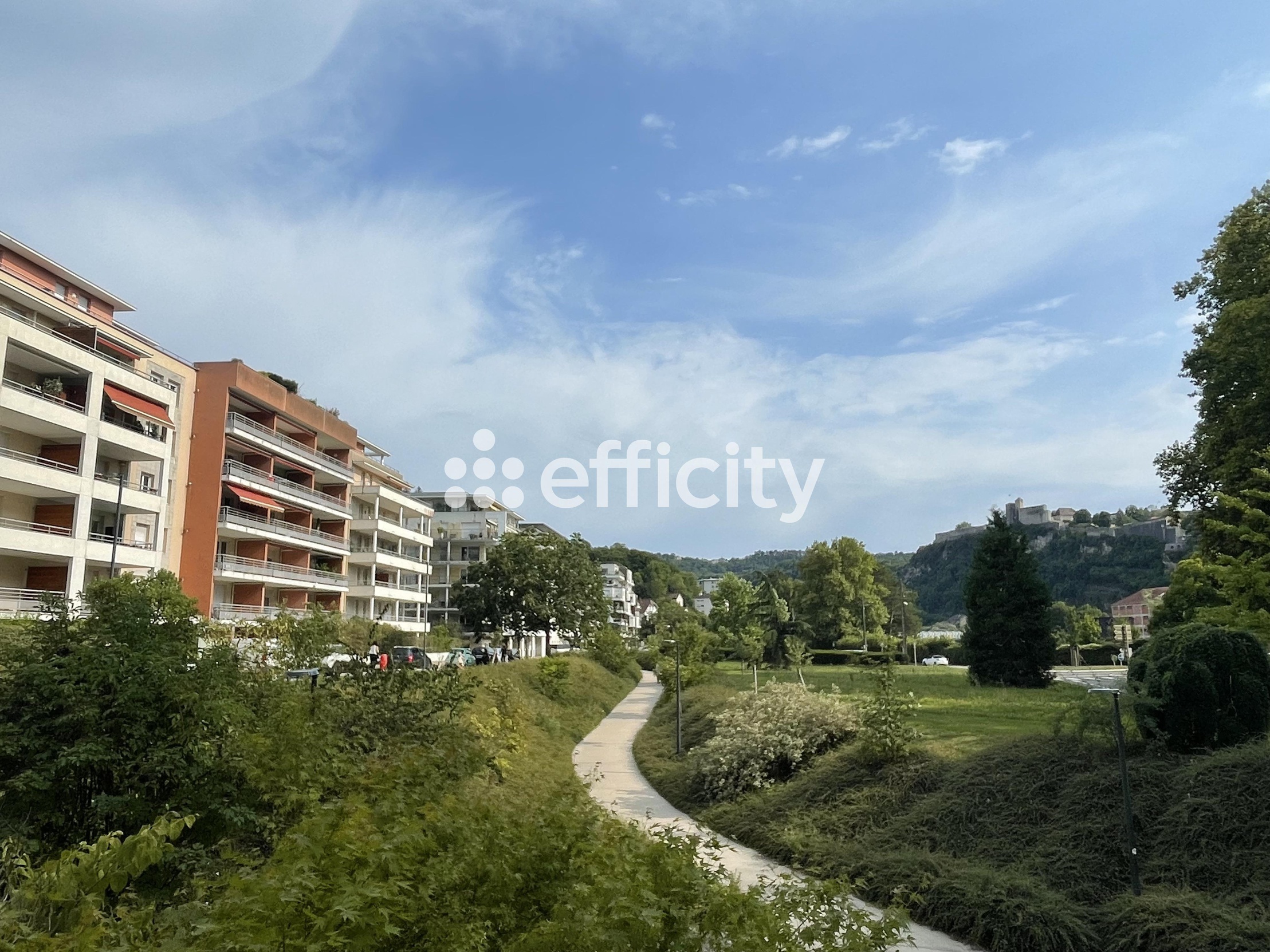 appartement 2 pièces - 45m2 à Besançon (25000)