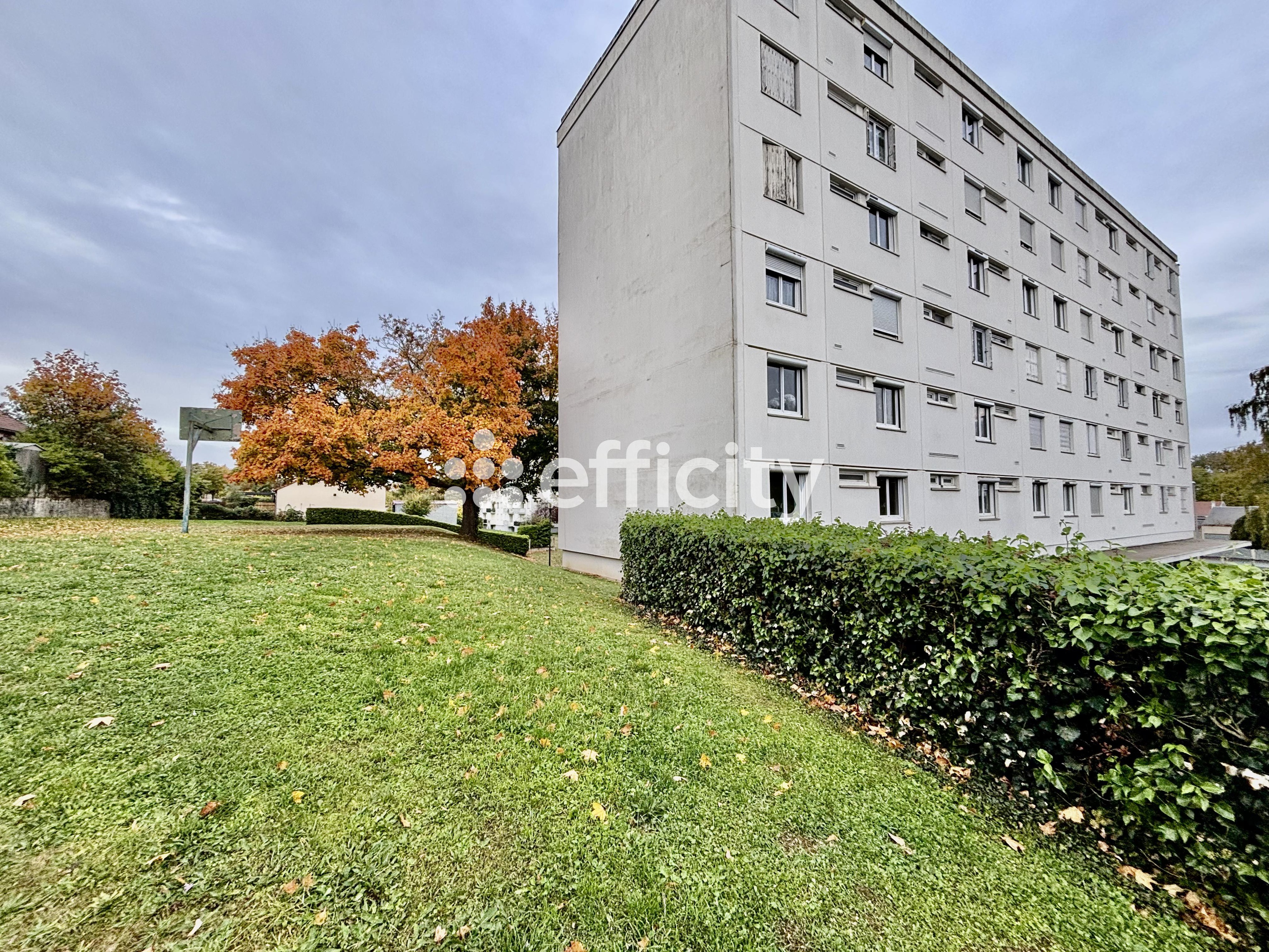 Achat immobilier Appartement 4 pièces  80m2 à Bourges (18000) - Photo n°4