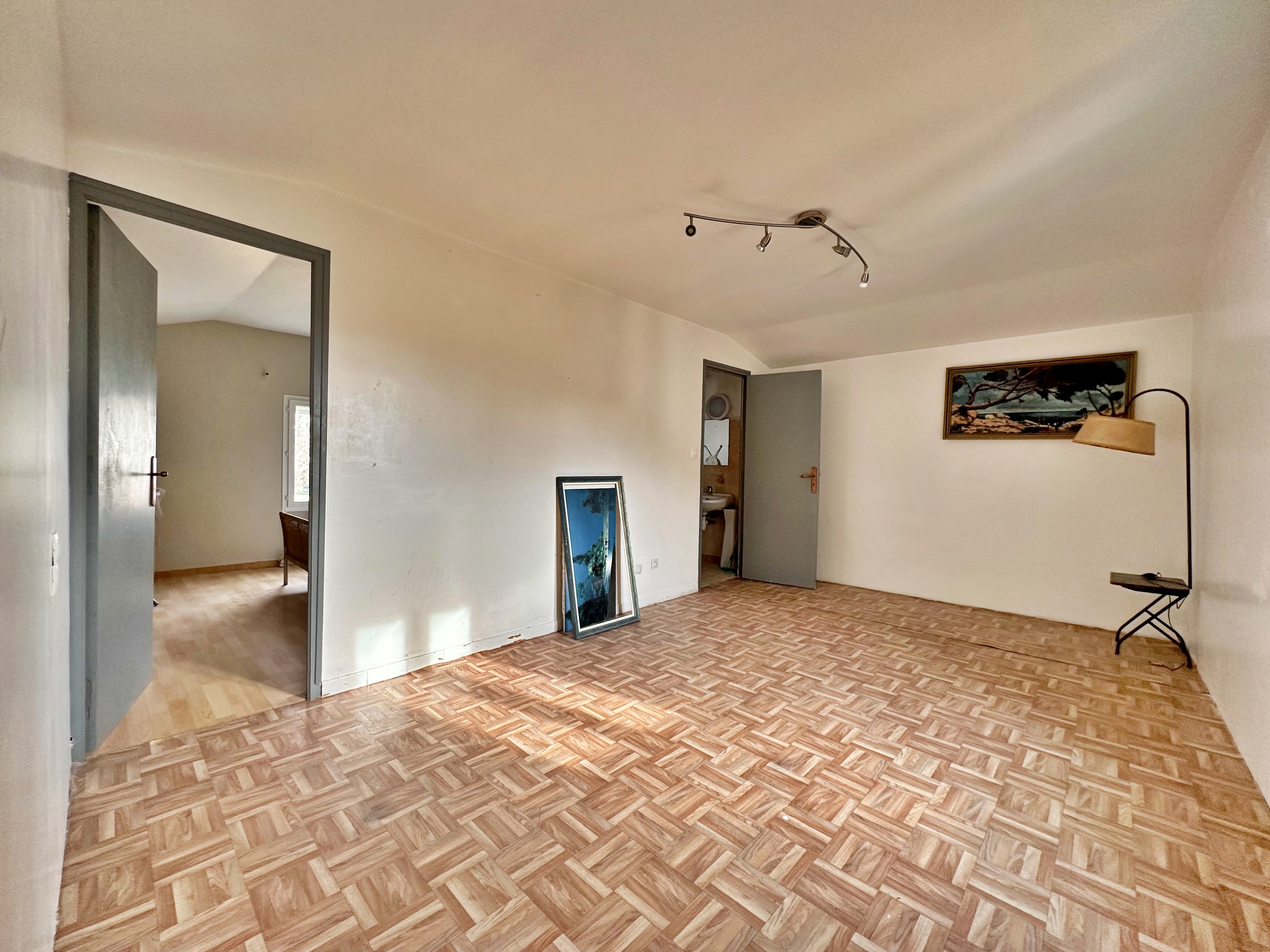 Achat immobilier Local commercial 4 pièces  289m2 à Sauveterre (30150) - Photo n°6