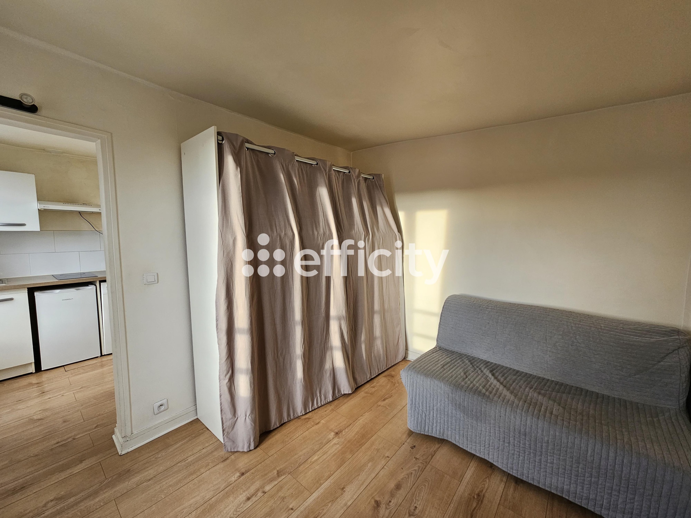 appartement 1 pièces - 16m2 à Saint-Denis (93200)