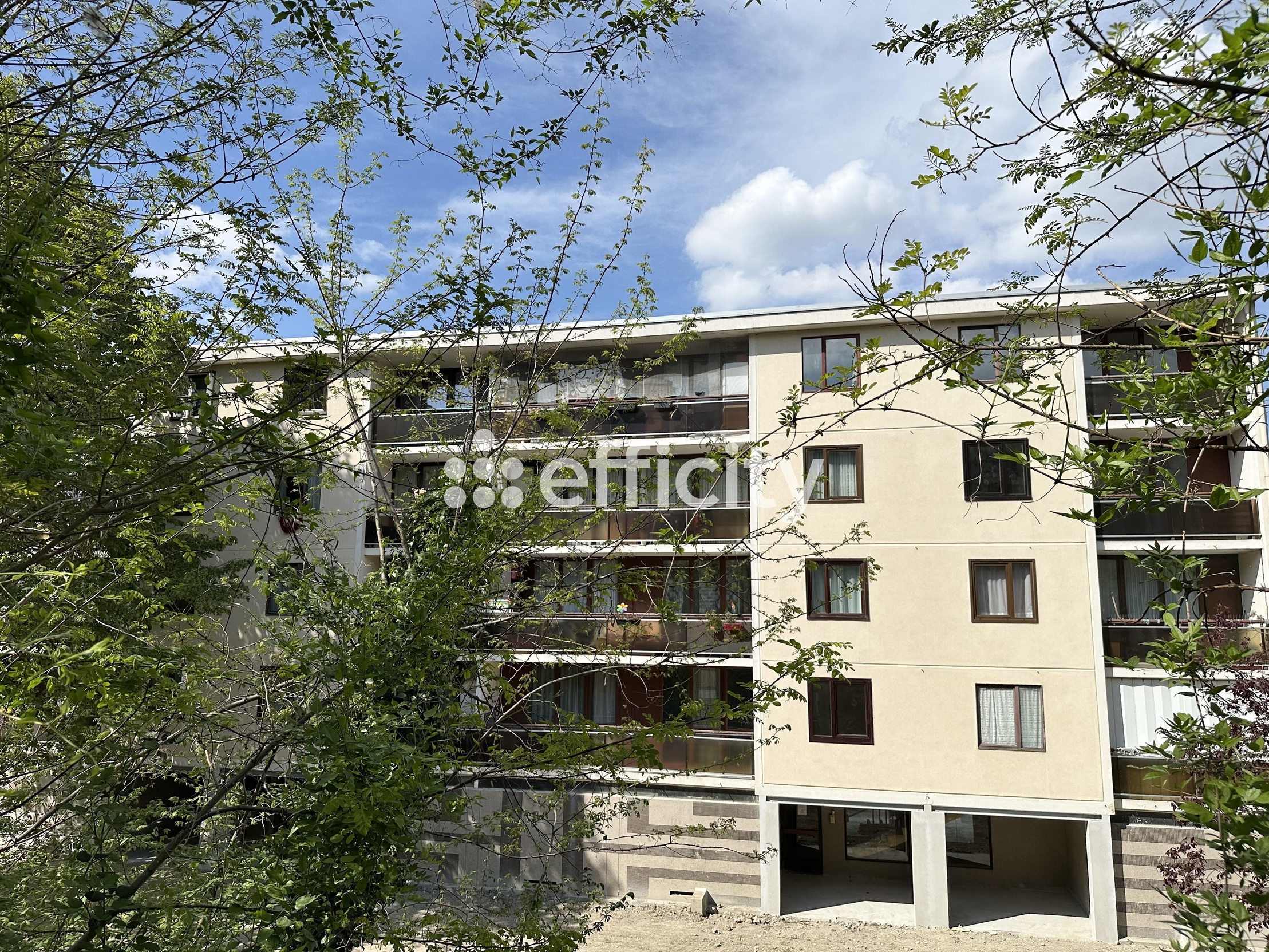 appartement 4 pièces - 70m2 à Clichy-sous-Bois (93390)