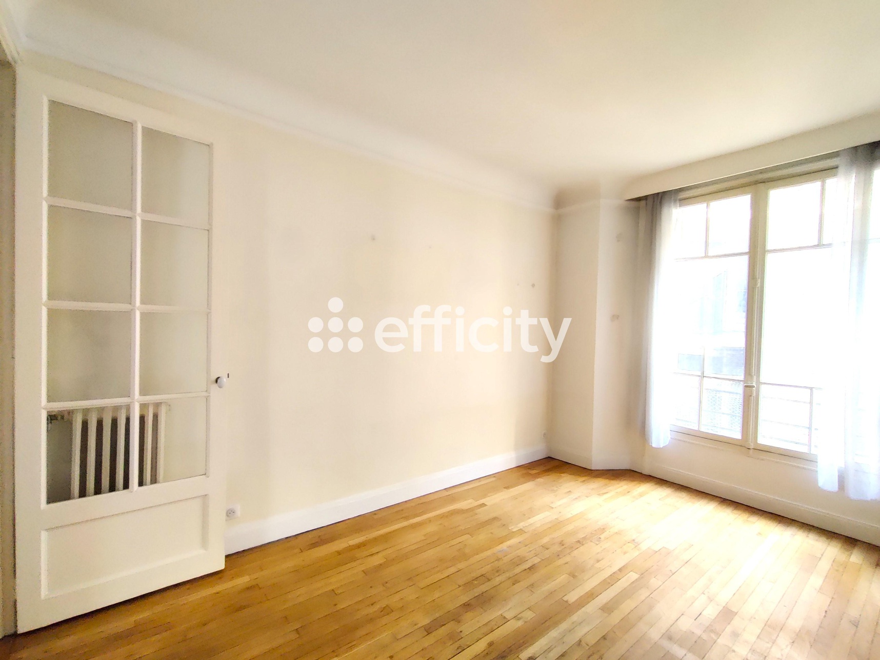 appartement 2 pièces - 45m2 à Paris (75016)