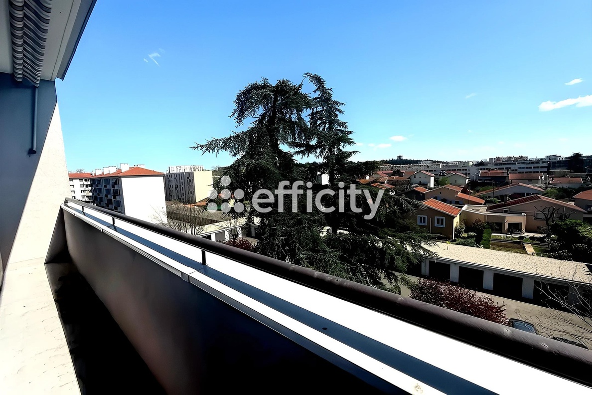 appartement 3 pièces - 65m2 à Lyon (69008)