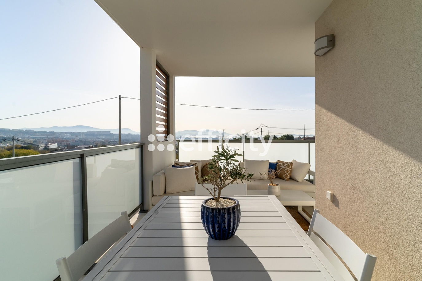 appartement 3 pièces - 60m2 à Marseille (13016)