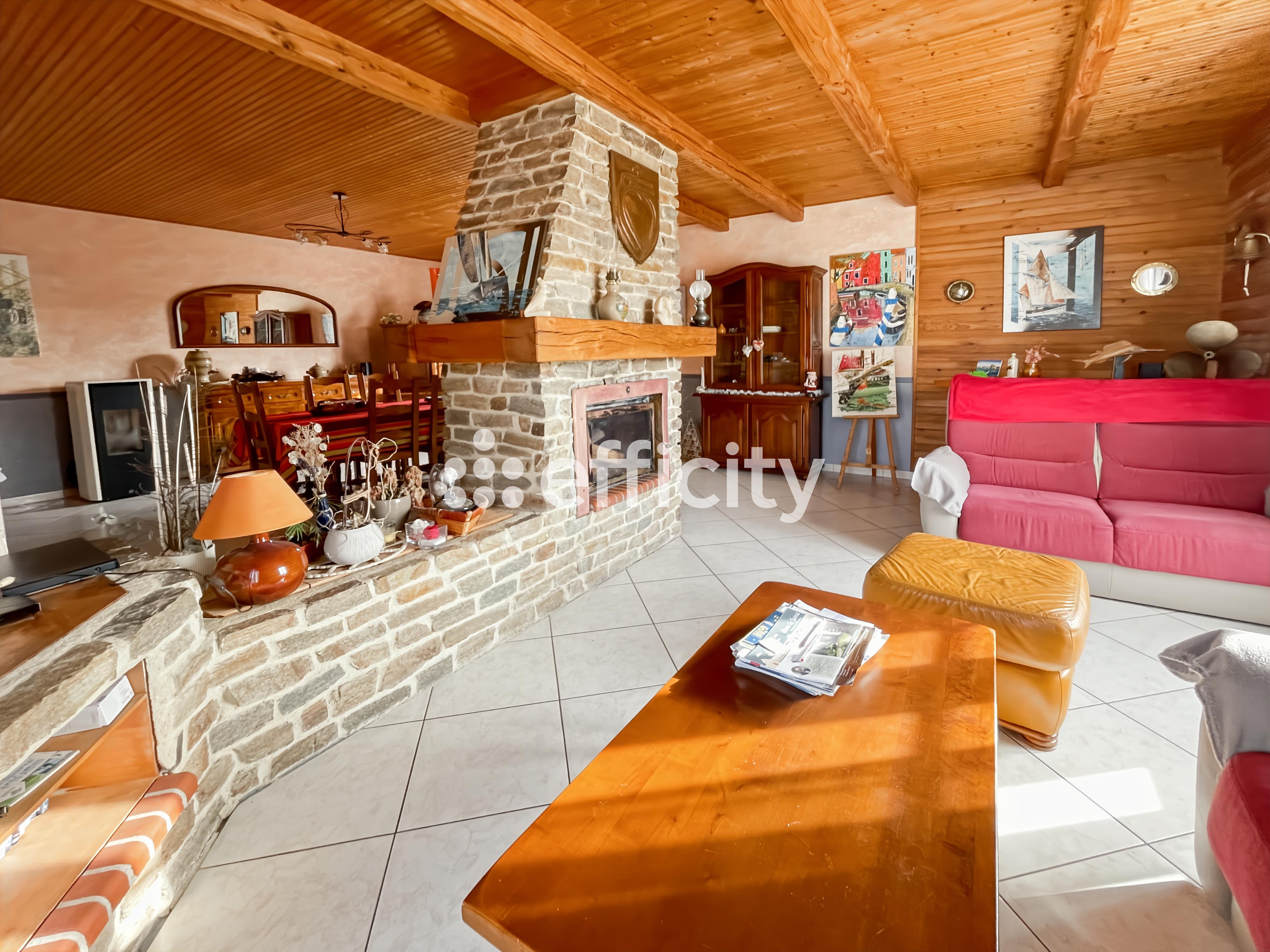 Achat immobilier Maison 5 pièces  120m2 à Brem-sur-Mer (85470) - Photo n°1