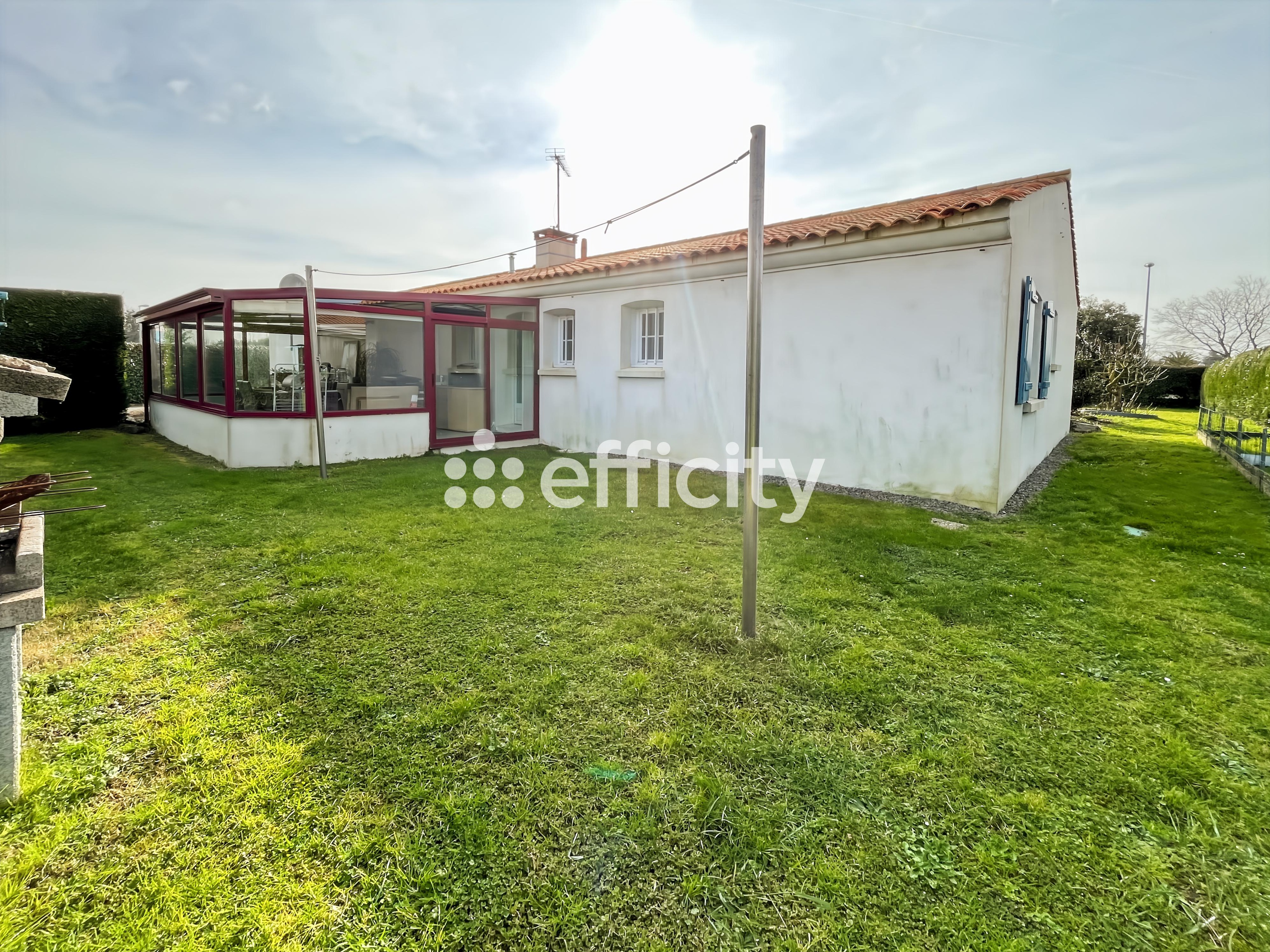 Achat immobilier Maison 5 pièces  120m2 à Brem-sur-Mer (85470) - Photo n°11