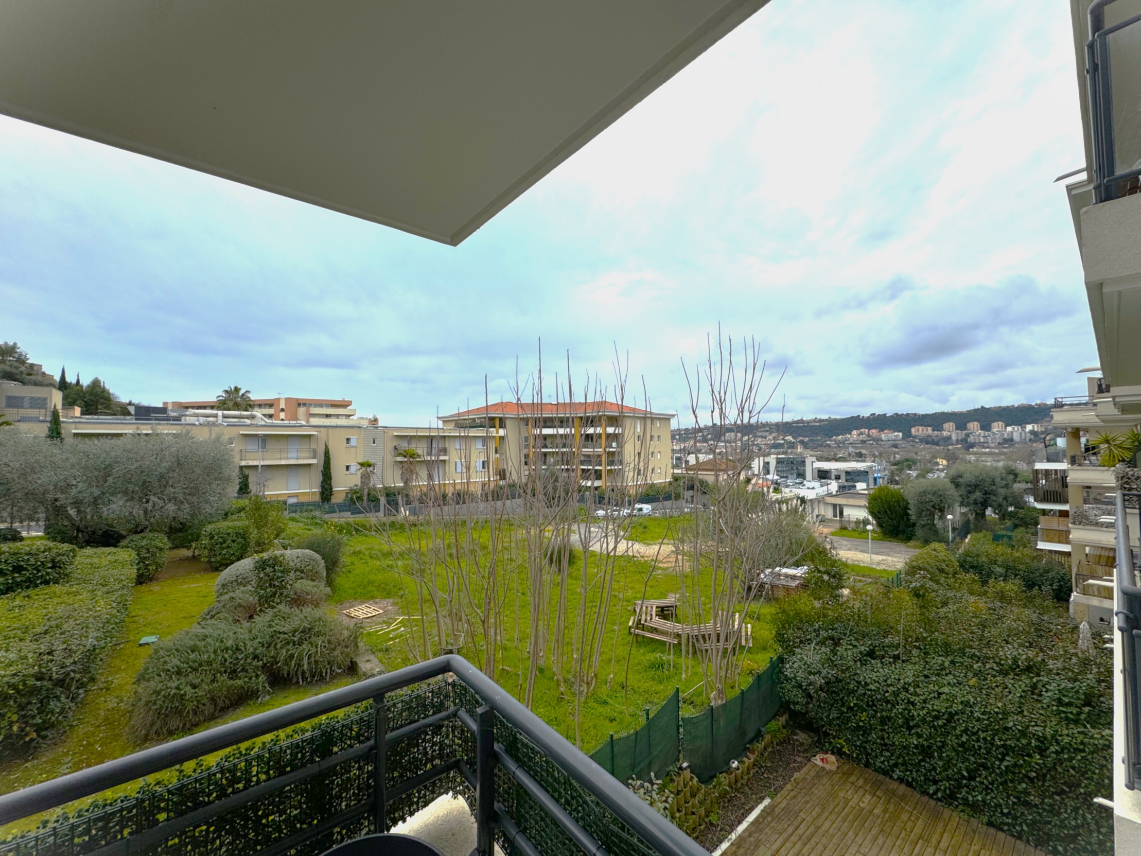 appartement 2 pièces - 48m2 à Nice (06200)