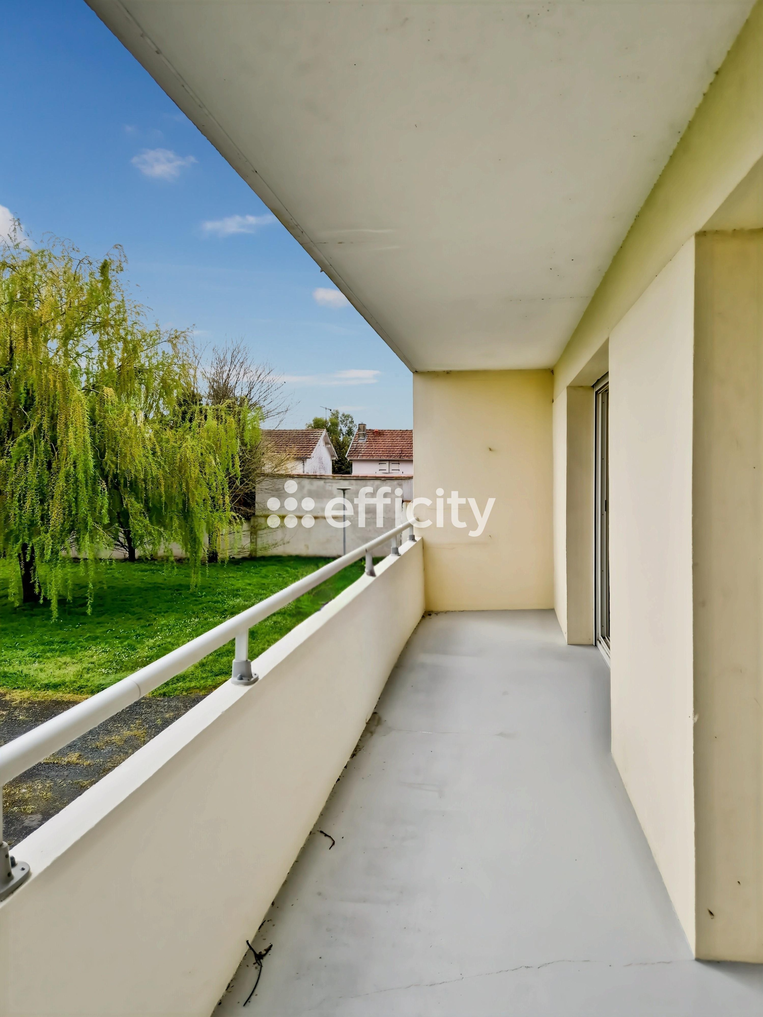Achat immobilier Appartement 5 pièces  87m2 à Rochefort (17300) - Photo n°4