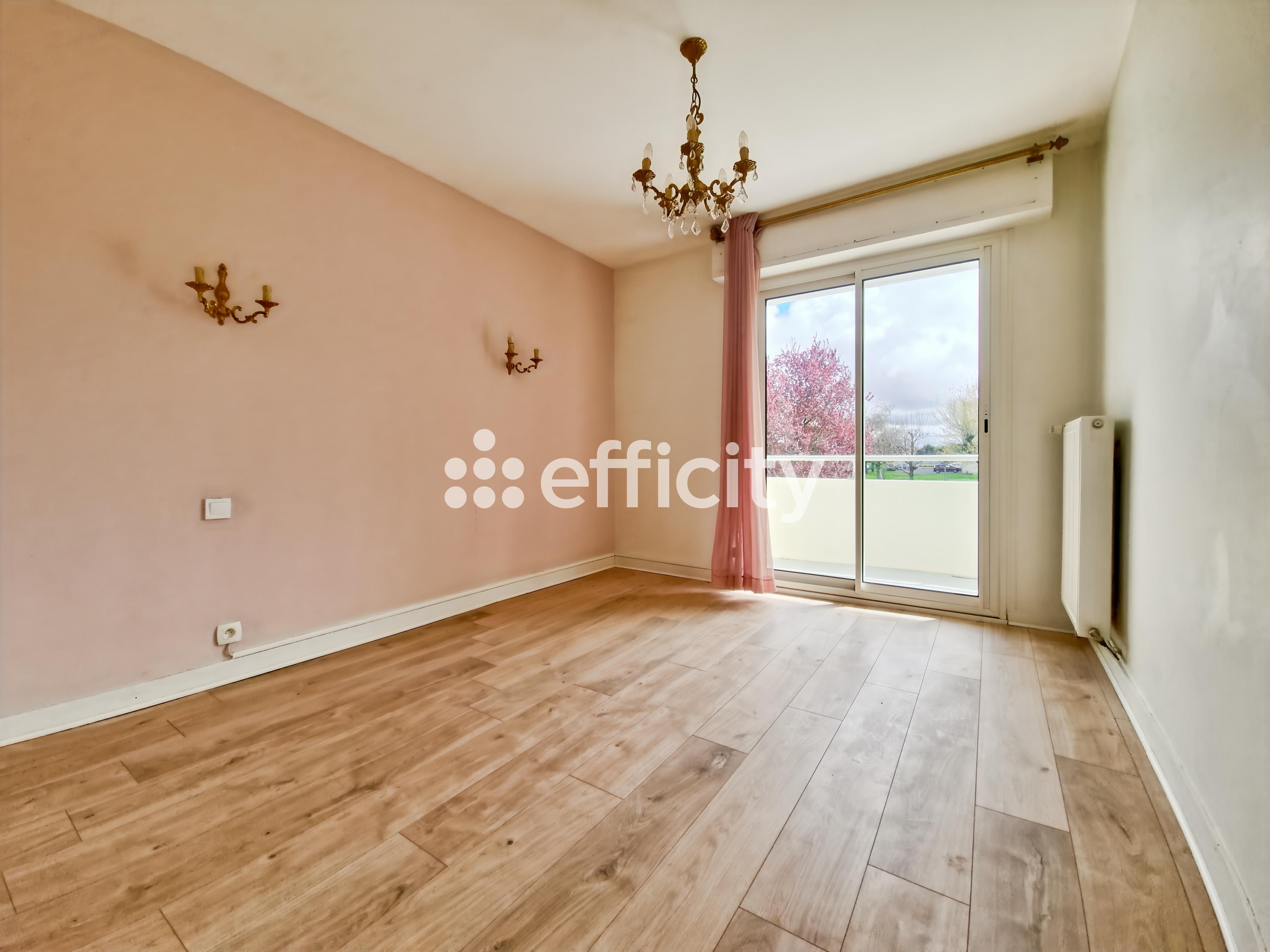 Achat immobilier Appartement 5 pièces  87m2 à Rochefort (17300) - Photo n°8