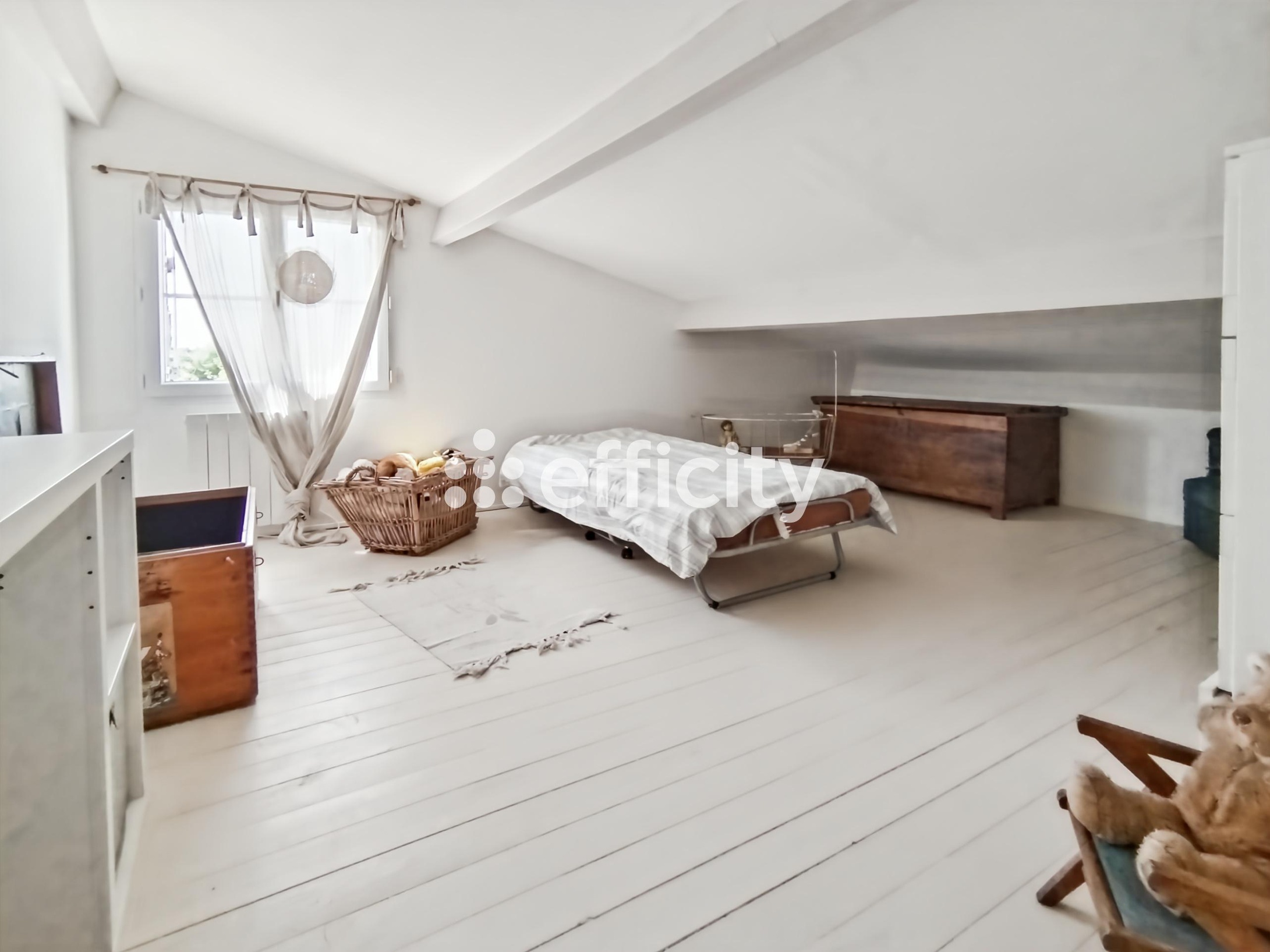 Achat immobilier Maison 6 pièces  161m2 à Le Gué-d'Alleré (17540) - Photo n°6