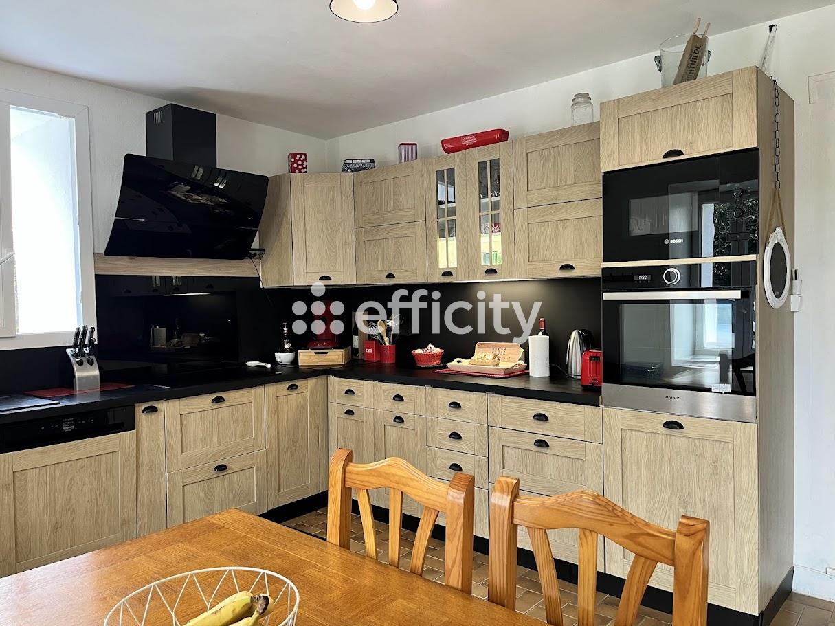 Maison 3 pièces 124 m² · à Mortagne-sur-Gironde · 124 m² · 255 000 €
