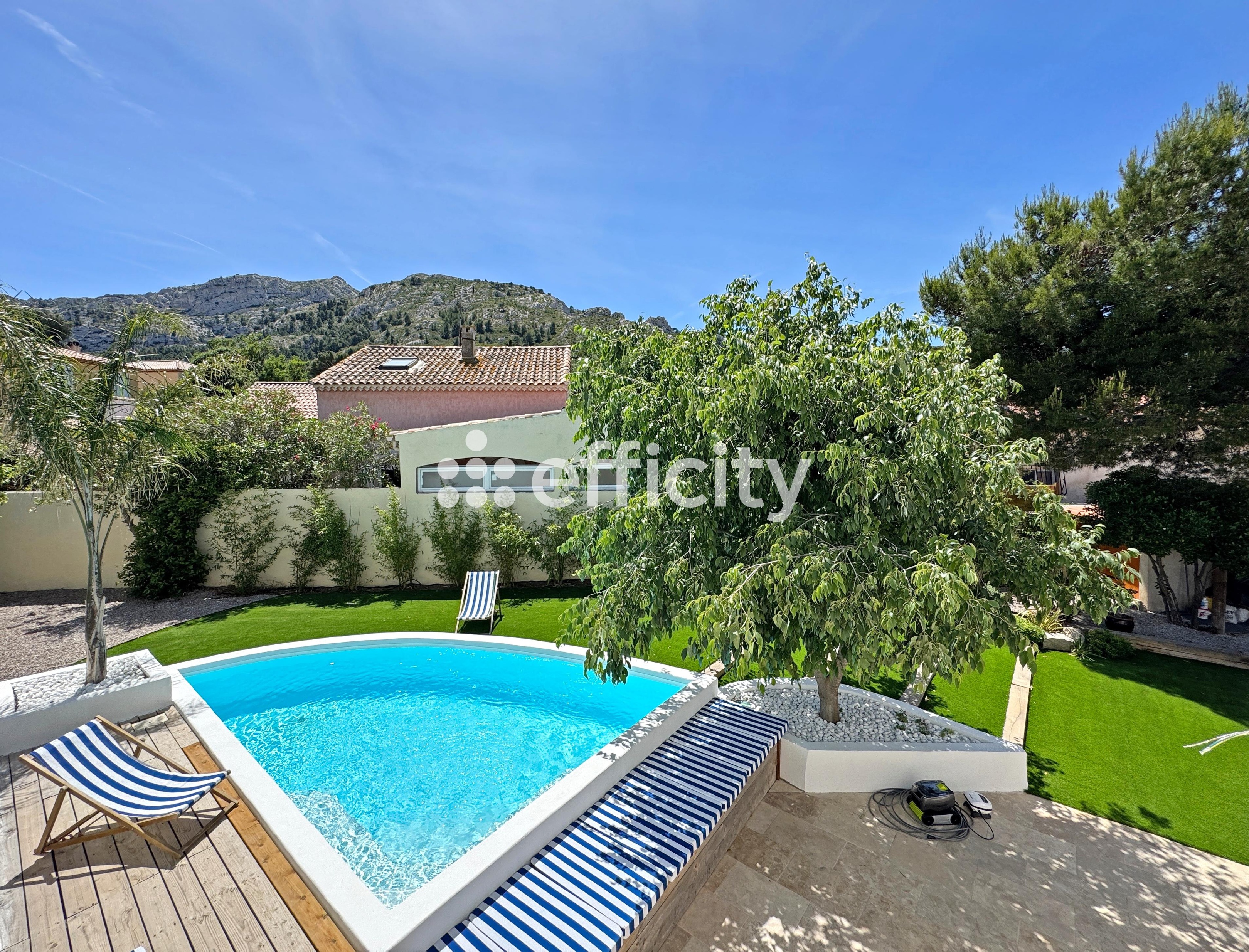 Achat immobilier Maison 6 pièces  194m2 à Marseille (13009) - Photo n°4