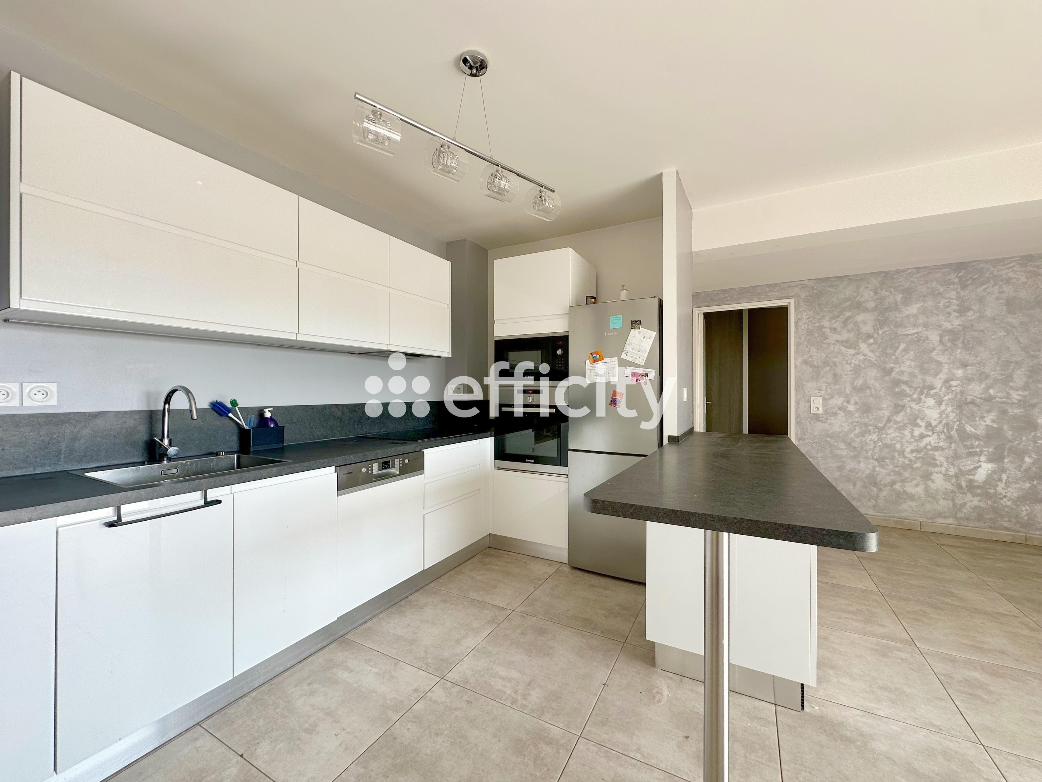 Achat immobilier Appartement 3 pièces  55m2 à Les Pennes-Mirabeau (13170) - Photo n°4