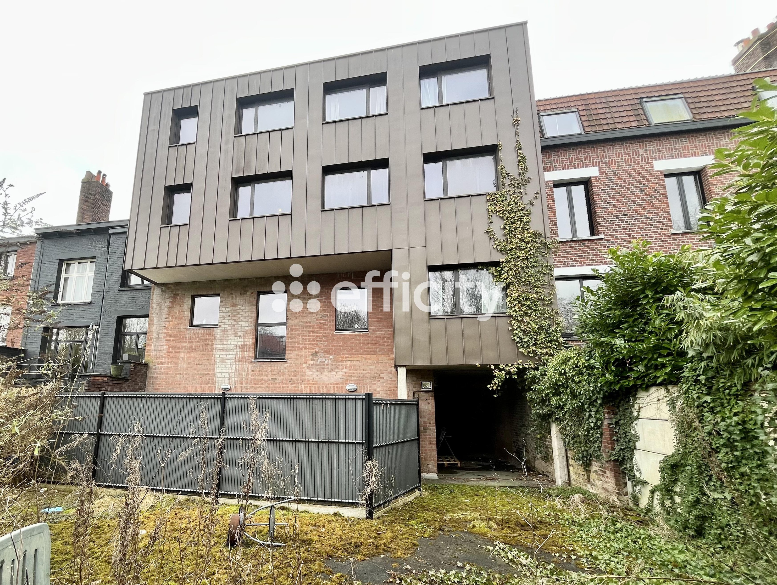 Achat immobilier Appartement 7 pièces  127m2 à Roubaix (59100) - Photo n°9