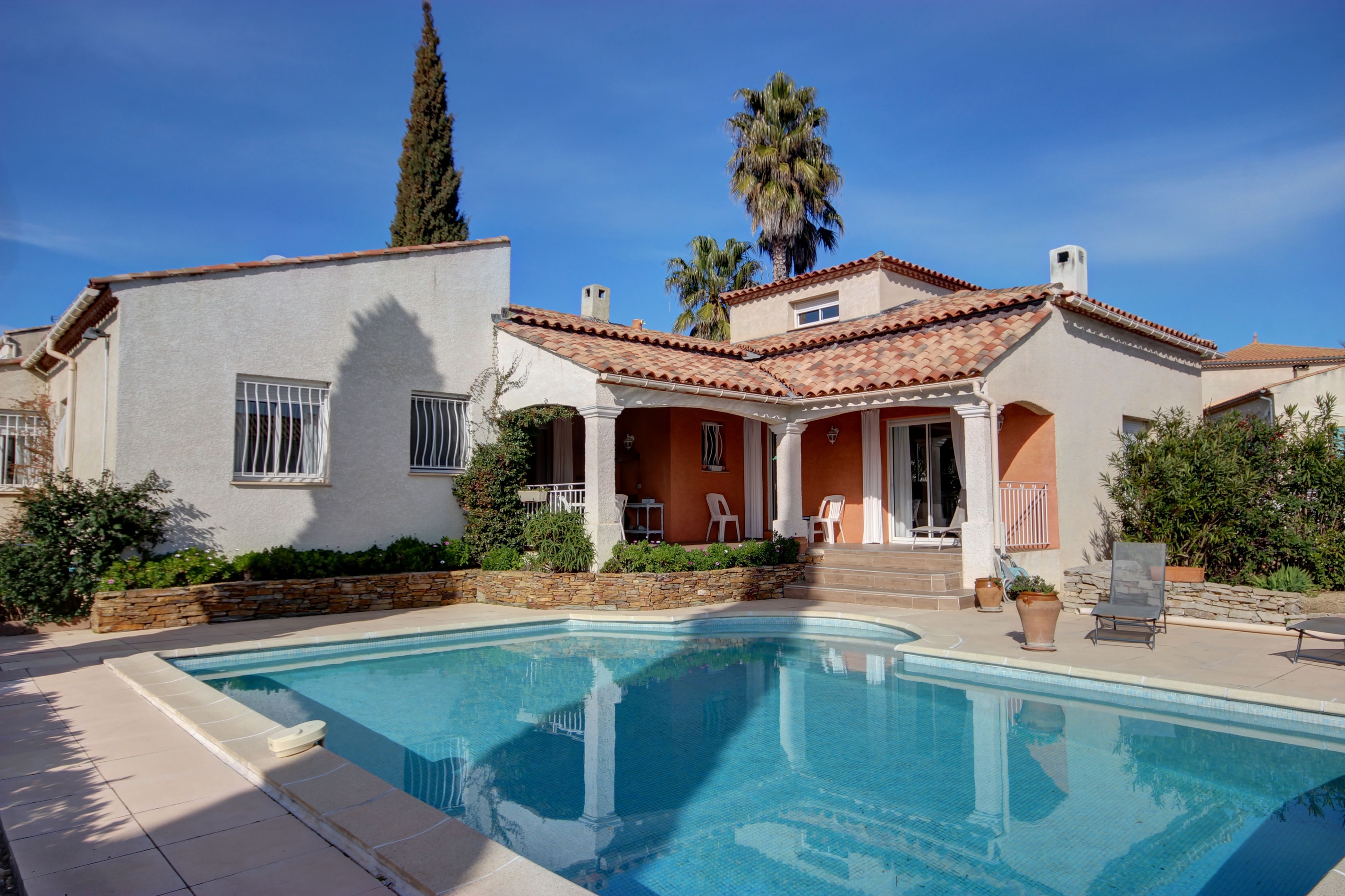 maison 6 pièces - 145m2 à Villeveyrac (34560)