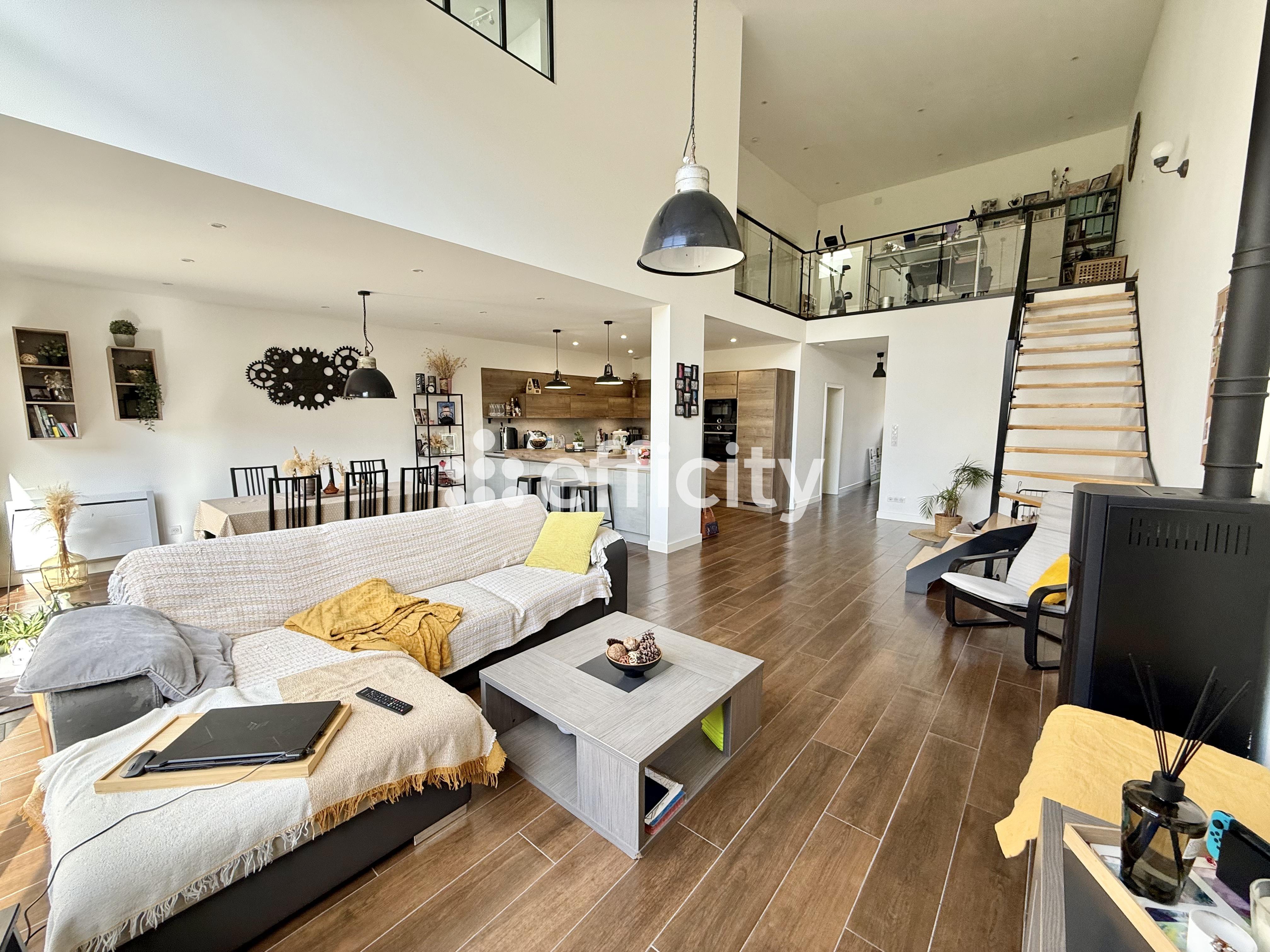 Maison 5 pièces 154 m² · à Saint-Pierrevillers · 154 m² · 275 000 €